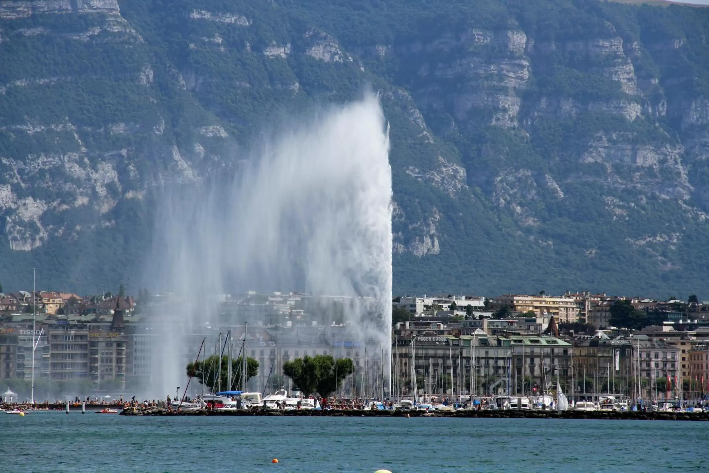 Nearby landmark, Neighborhood in ibis budget Thonon Les Bains