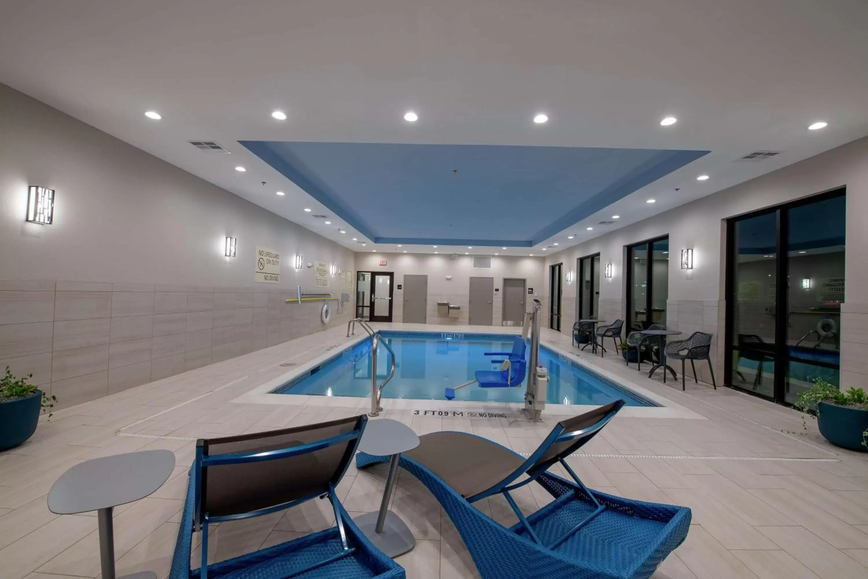 Pool view, Swimming Pool in Hampton Inn & Suites Duncanville Dallas, Tx