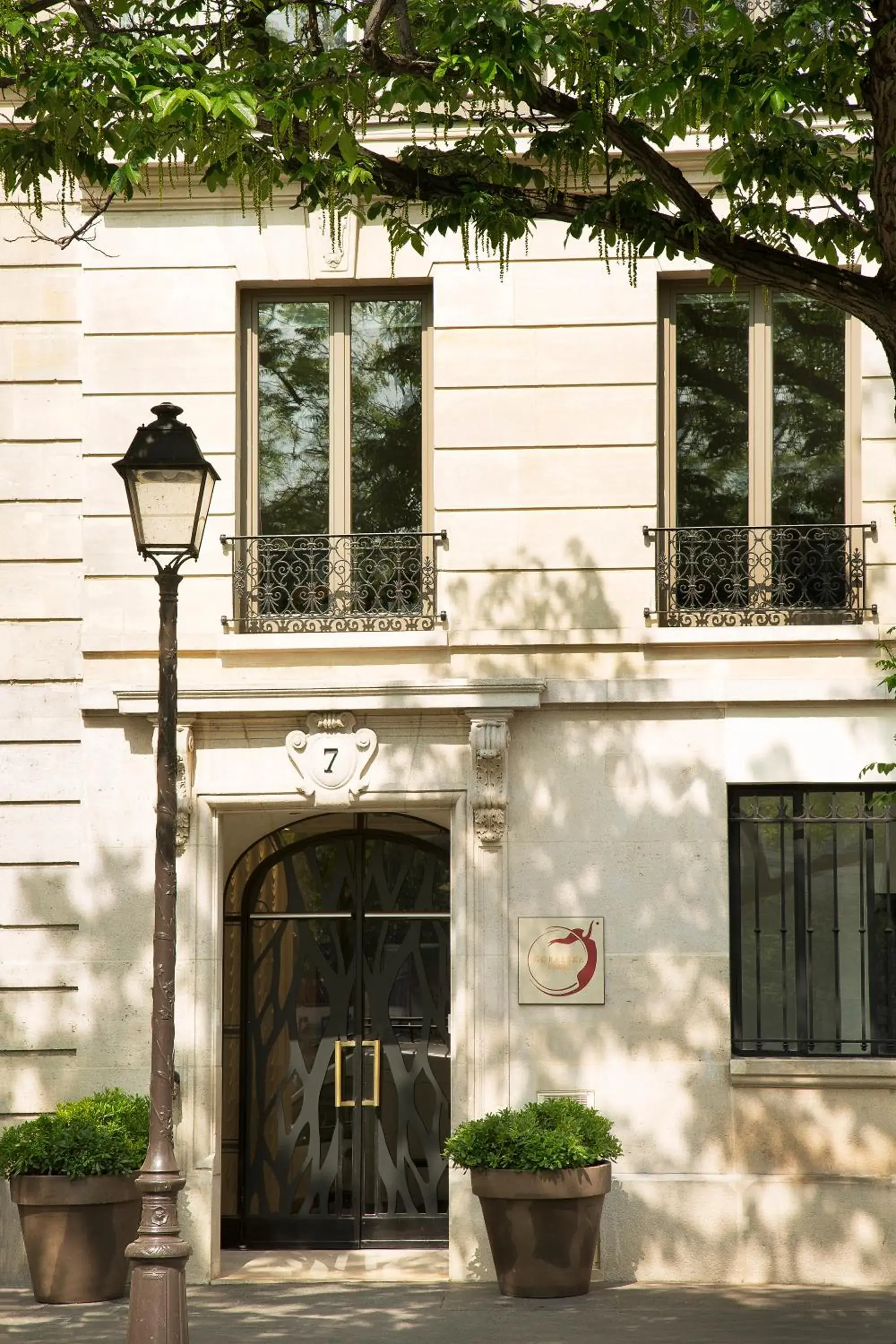Facade/entrance, Patio/Outdoor Area in Goralska RÃ©sidences HÃ´tel Paris Bastille