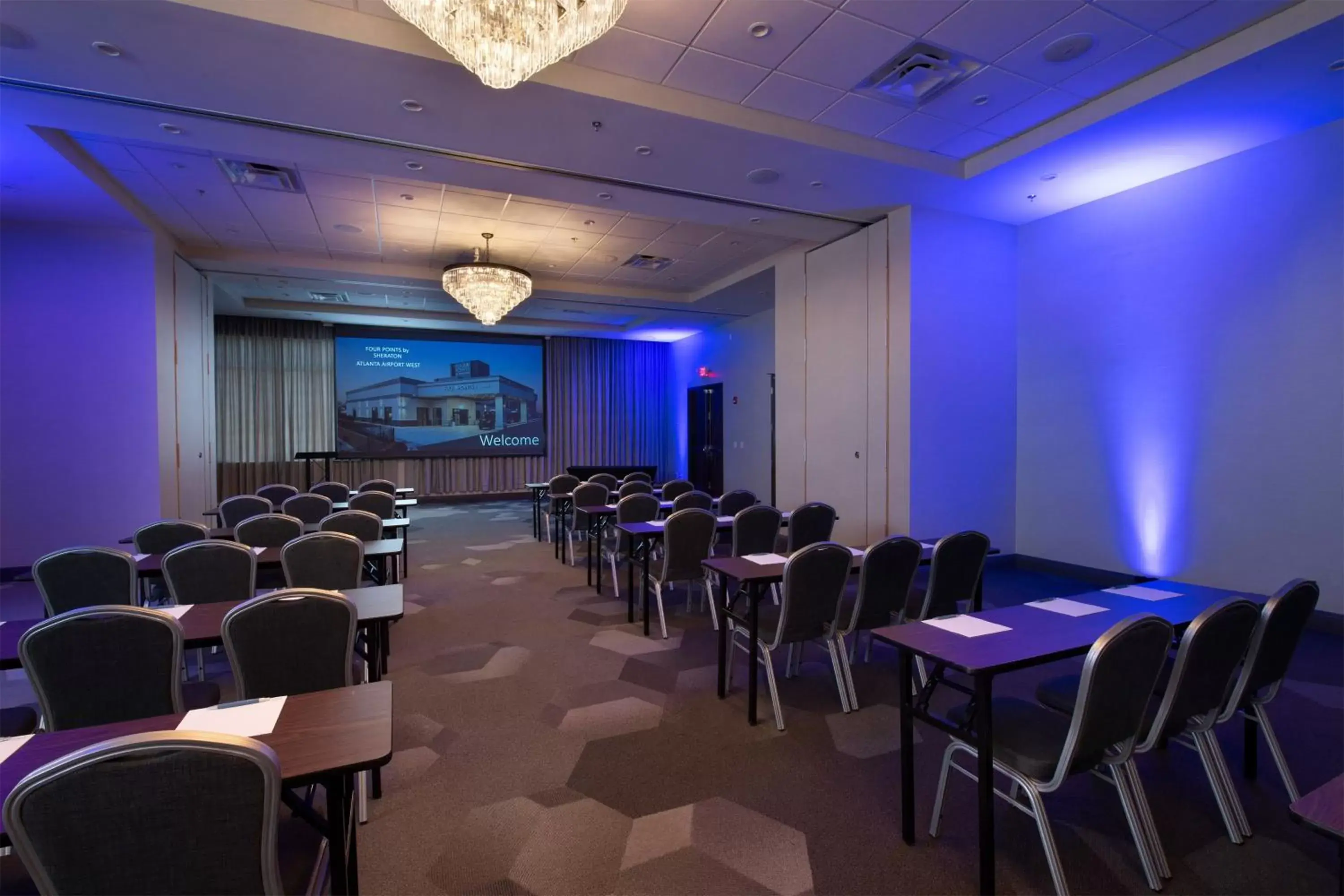 Meeting/conference room in Four Points by Sheraton Atlanta Airport West