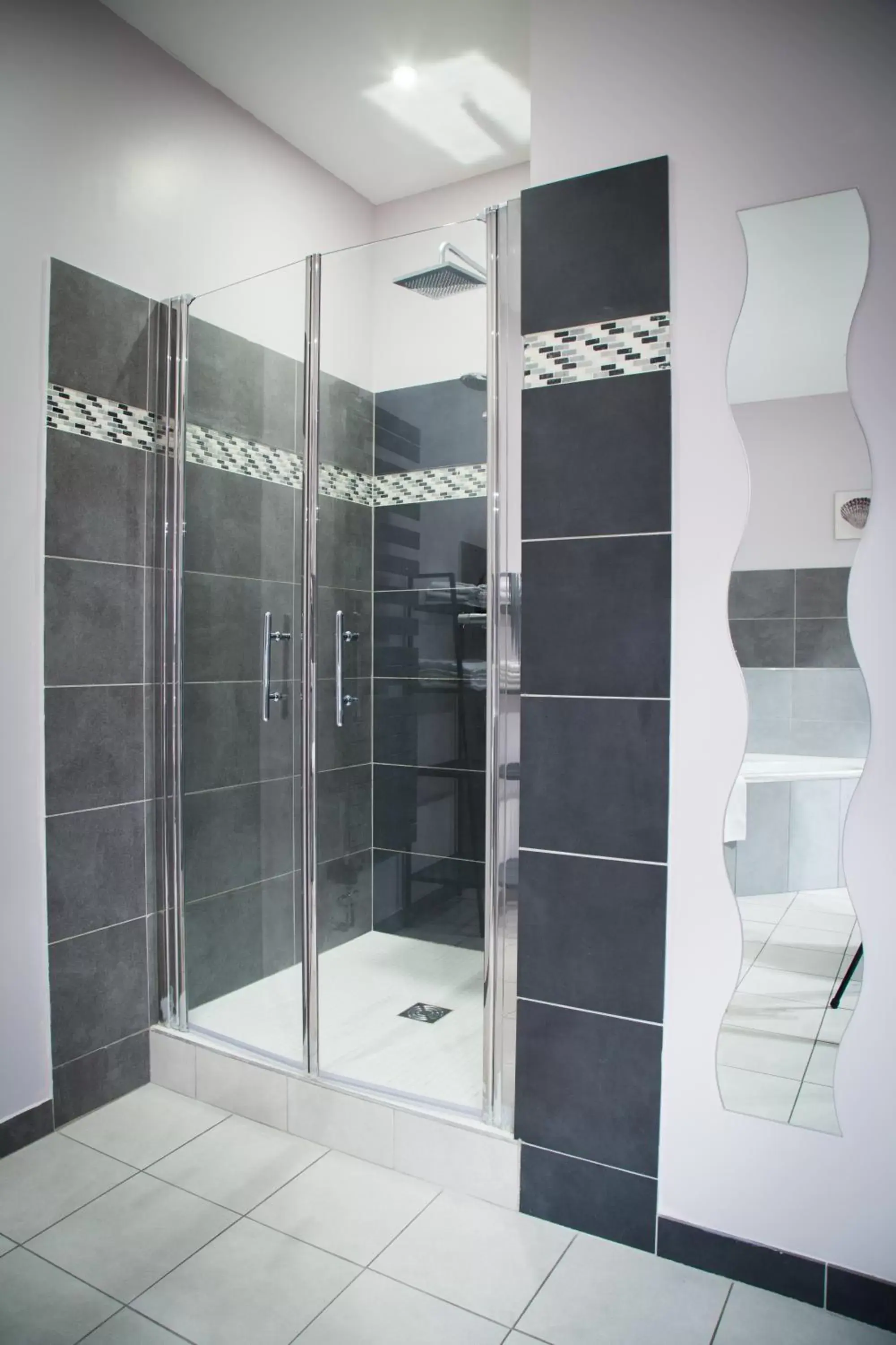 Shower, Bathroom in Villa Louis Victor