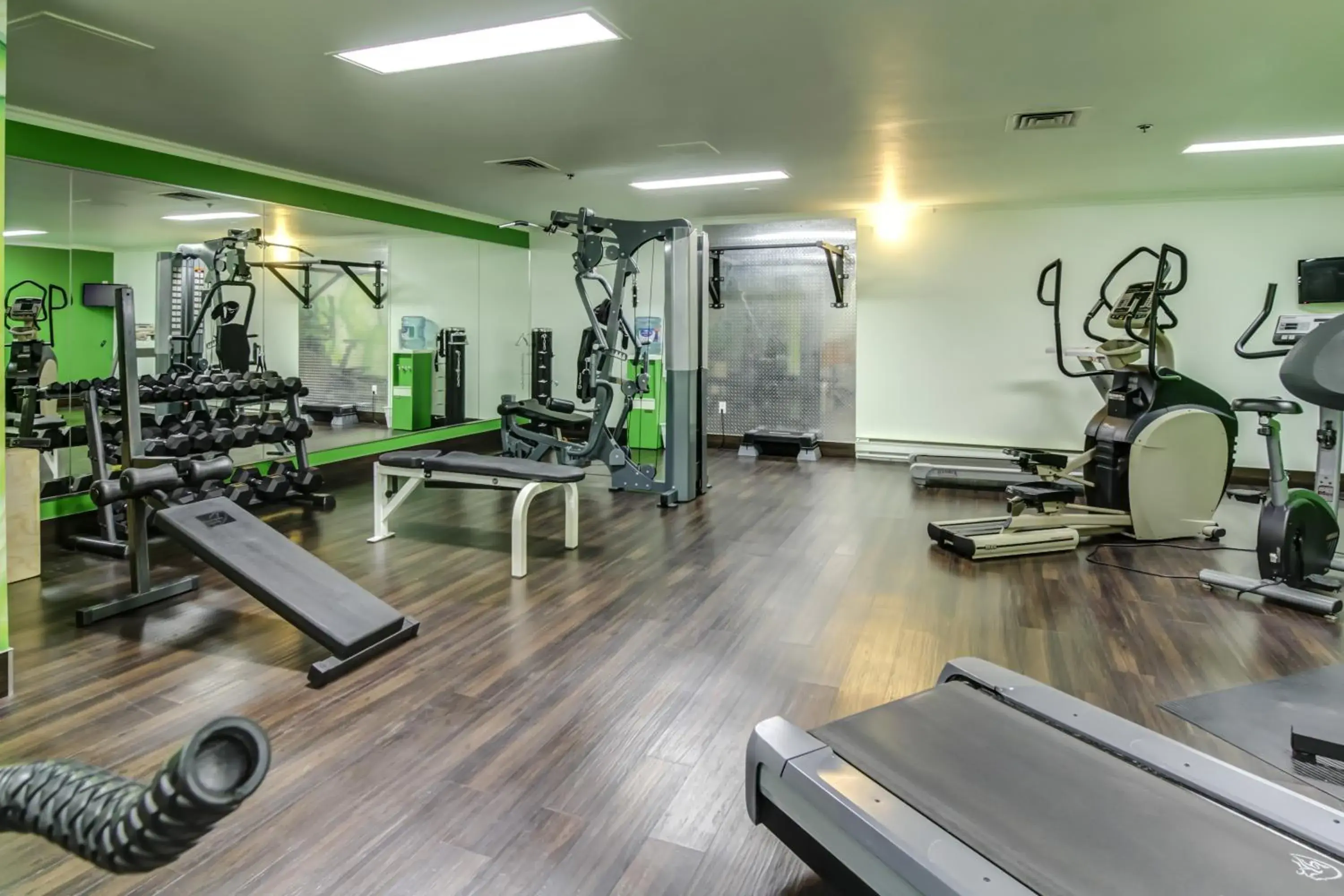 Fitness centre/facilities, Fitness Center/Facilities in La Sagueneenne - Hotel et Centre de Congres