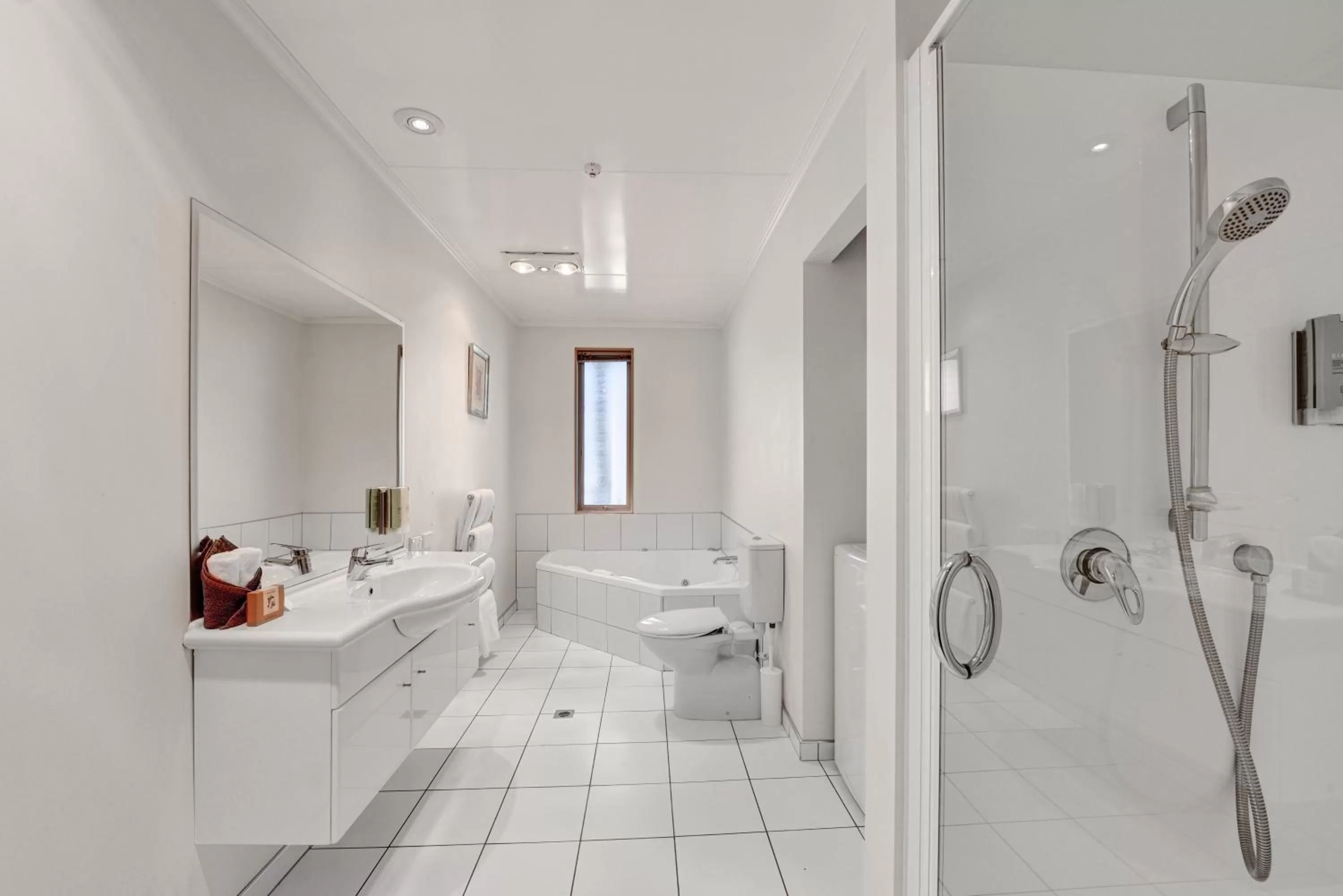 Bathroom in The Hotel Nelson