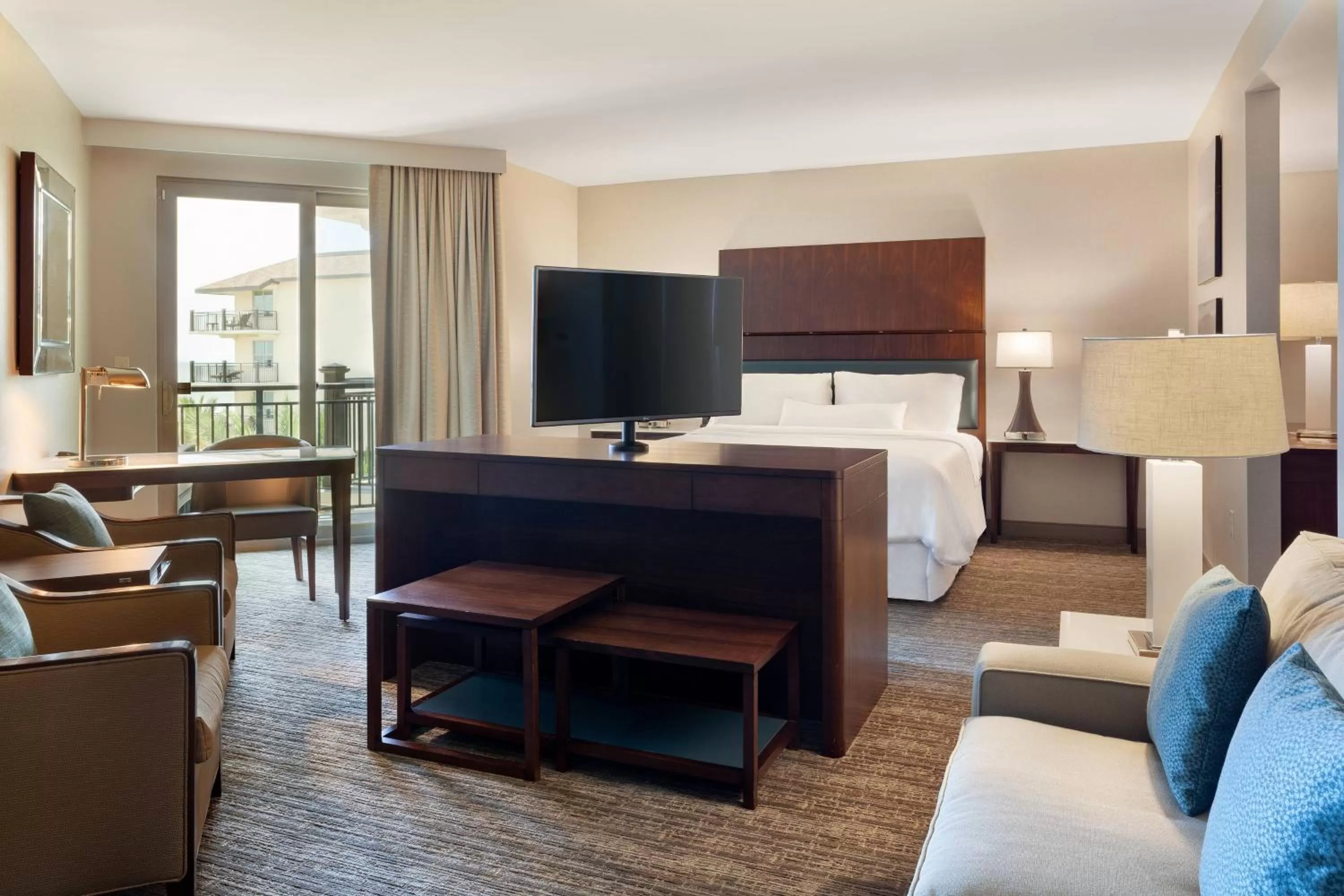 Photo of the whole room, Bed in The Westin Jekyll Island