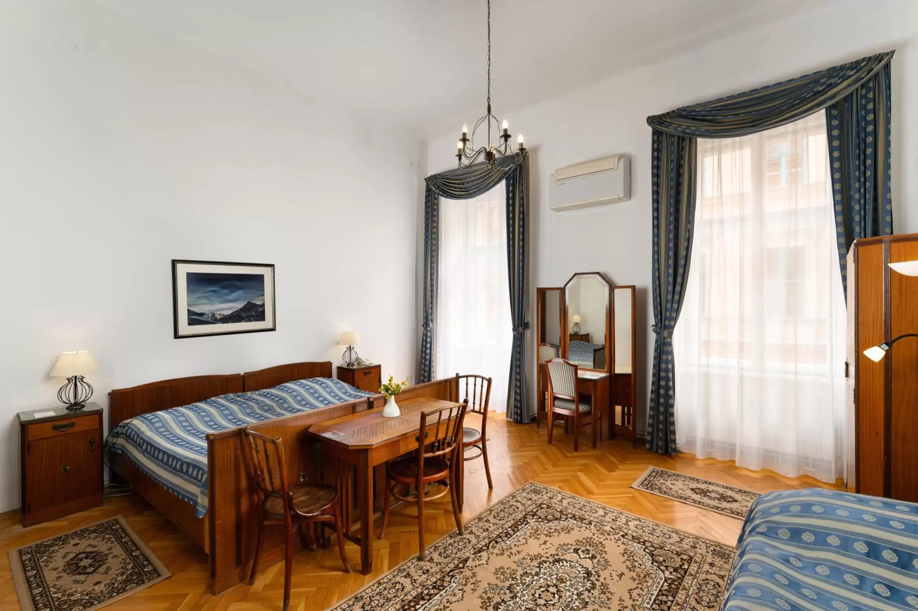 Bedroom, Seating Area in Kalvin House Budapest