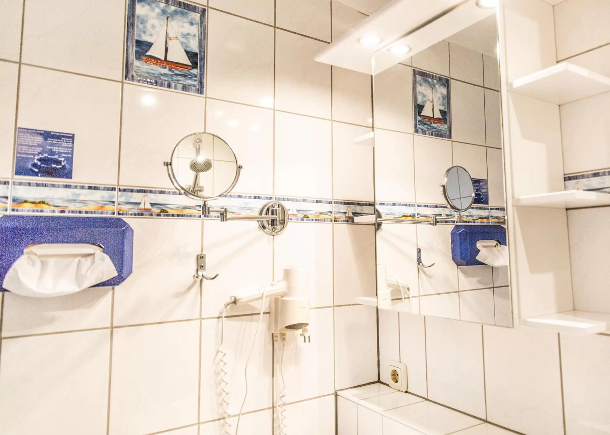 Shower in Hotel Tum Stüürmann