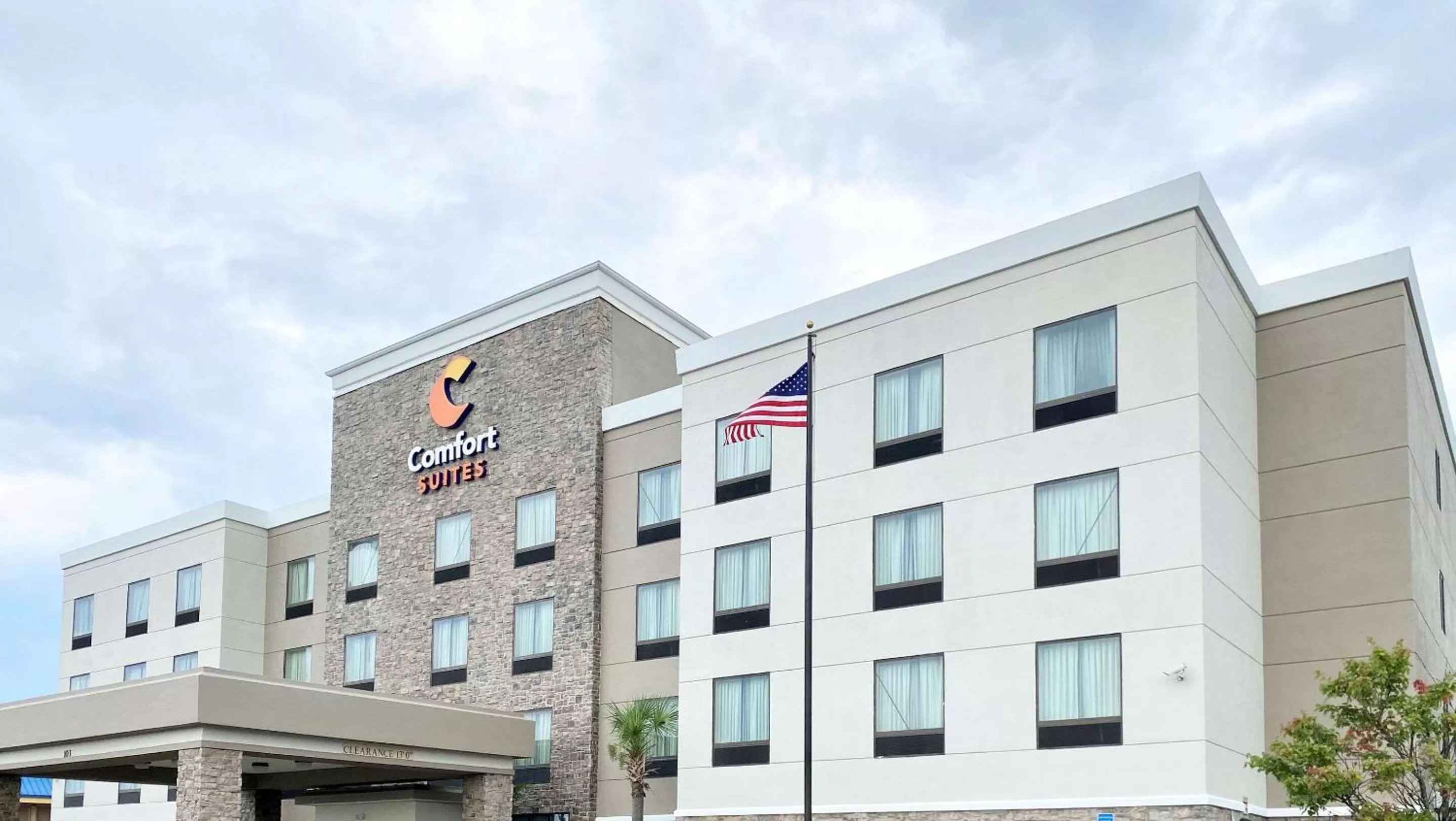 Property building in Comfort Suites Byron Warner Robins