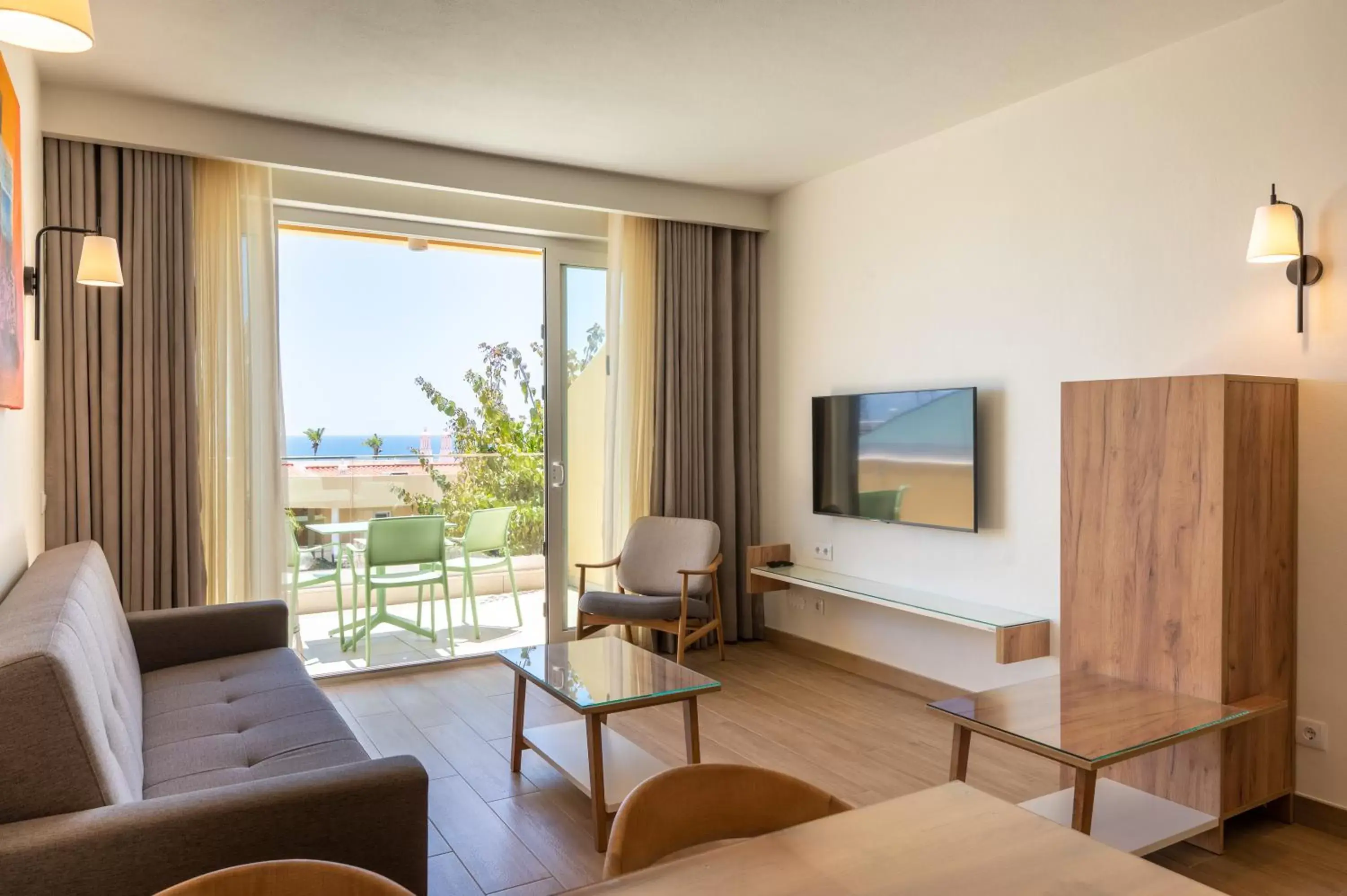 Living room, Seating Area in Vila Luz