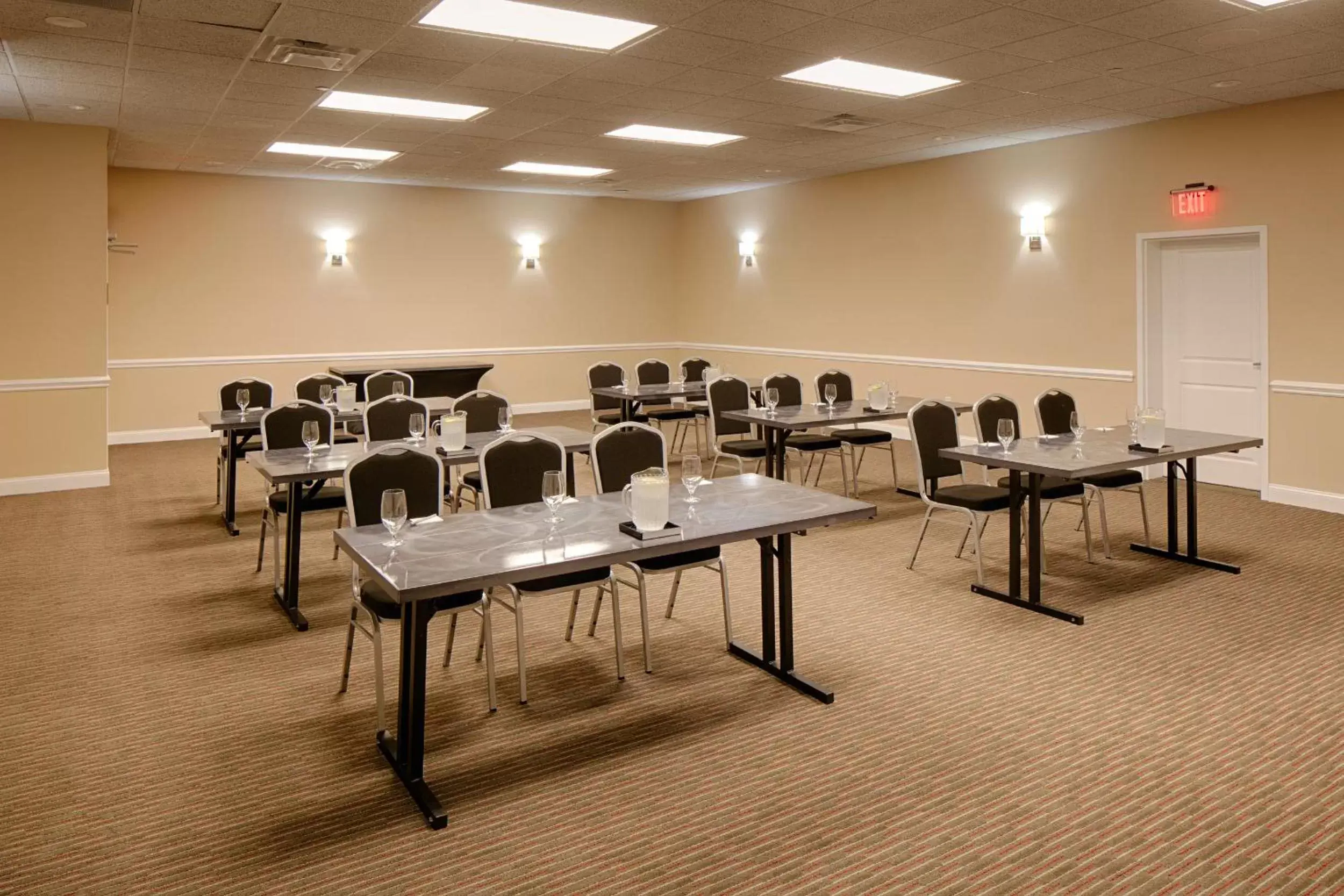 Meeting/conference room in Red Lion Hotel Orlando Lake Buena Vista South- Near Disney