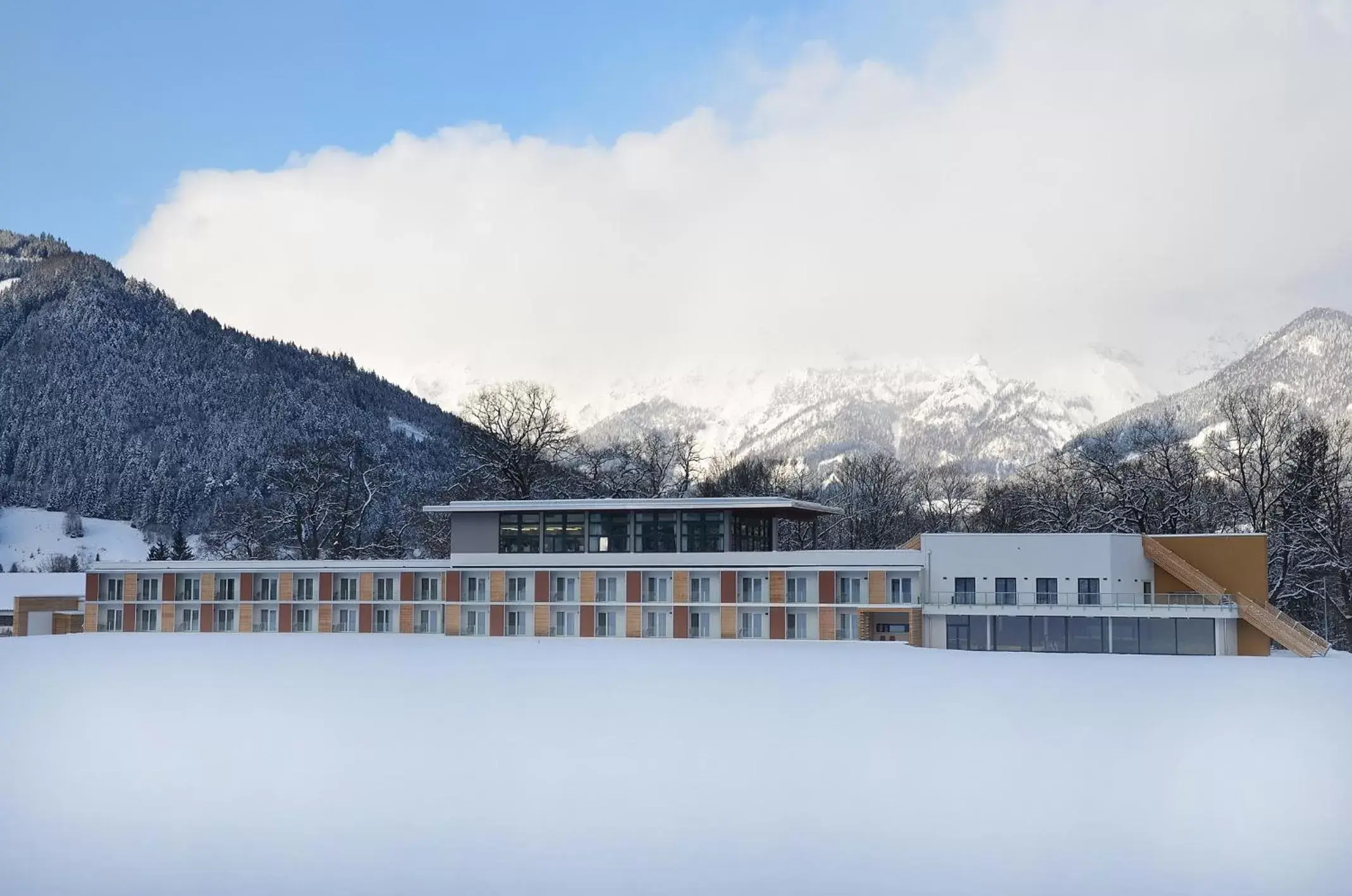 Property building, Winter in Hotel Spirodom