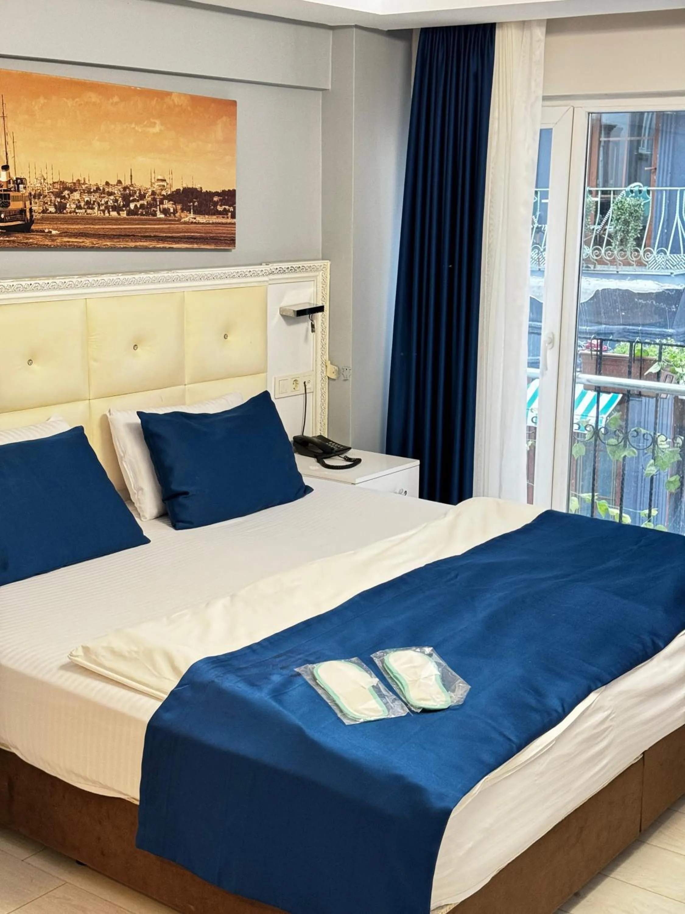 Bed in Taksim Istiklal Suites