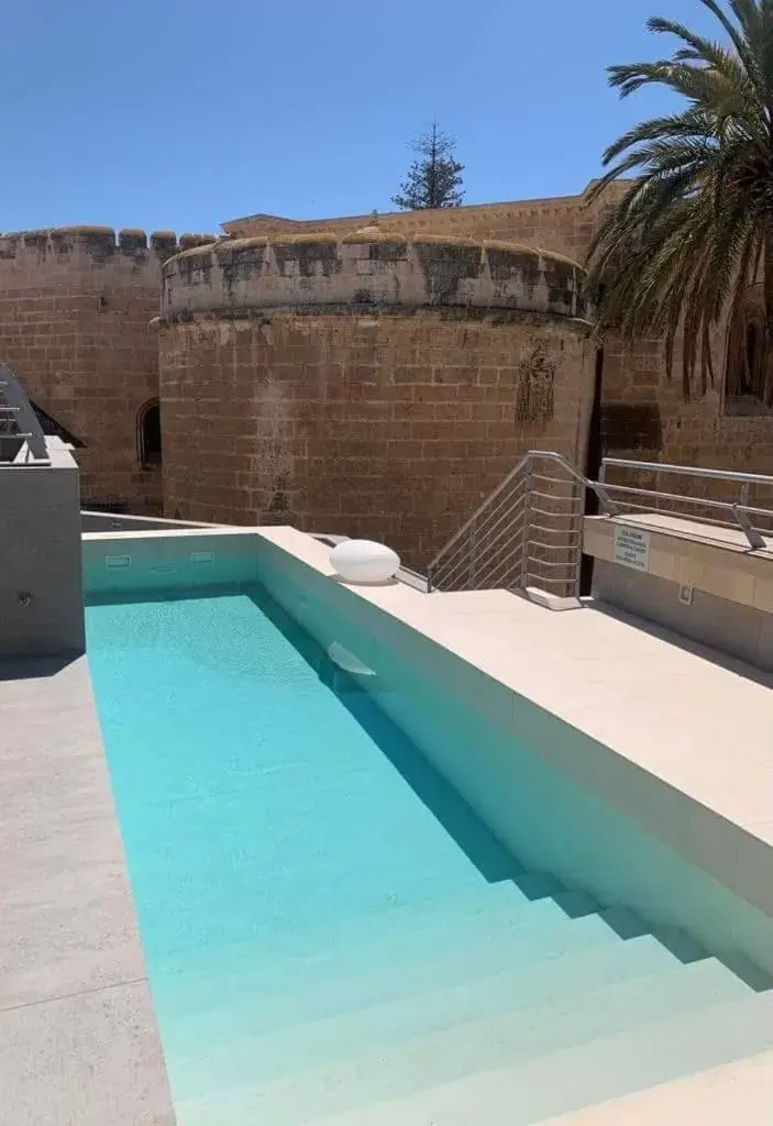 Balcony/Terrace, Swimming Pool in Catedral Almería