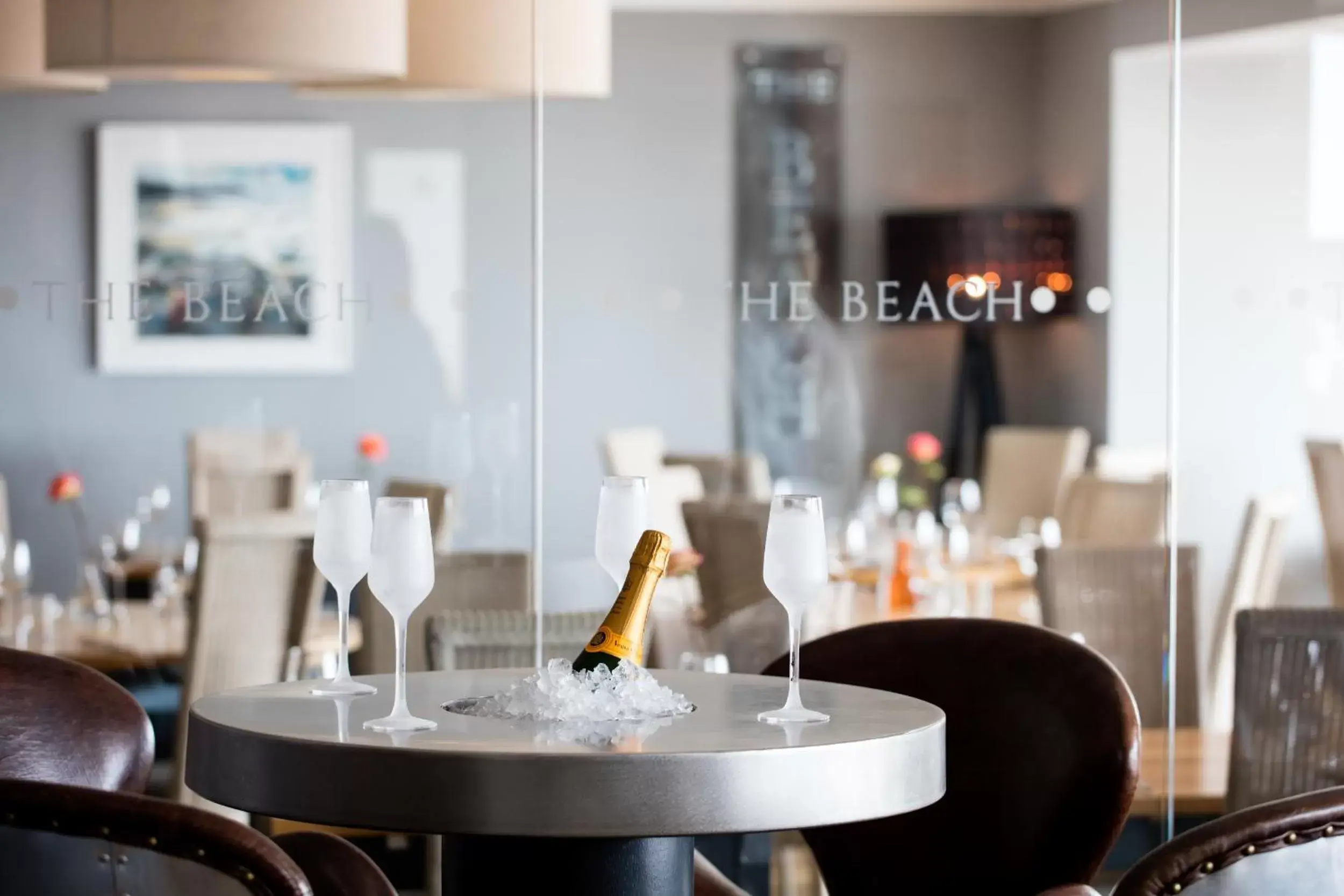 Lounge or bar, Restaurant/Places to Eat in The Beach