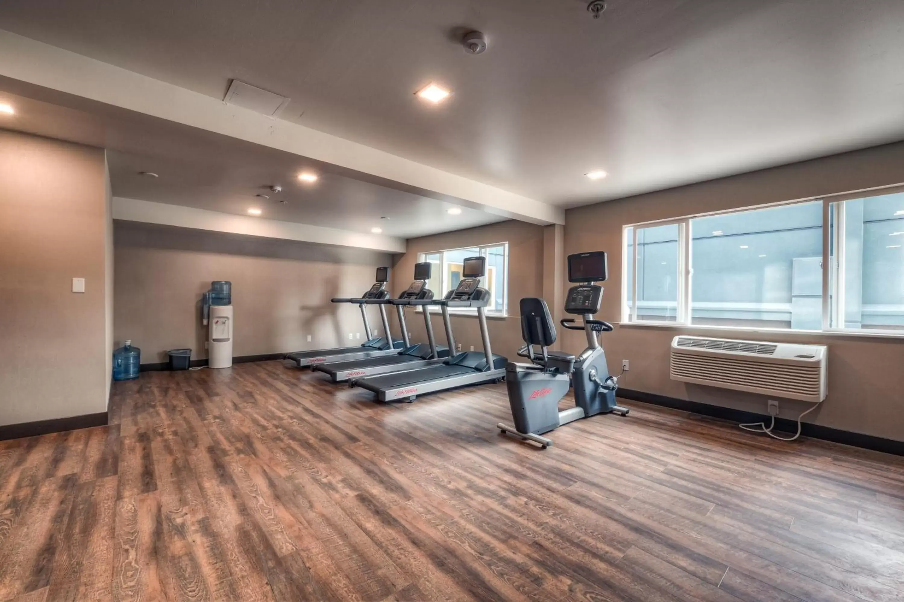 Fitness centre/facilities, Fitness Center/Facilities in Holiday Inn Tacoma Mall, an IHG Hotel