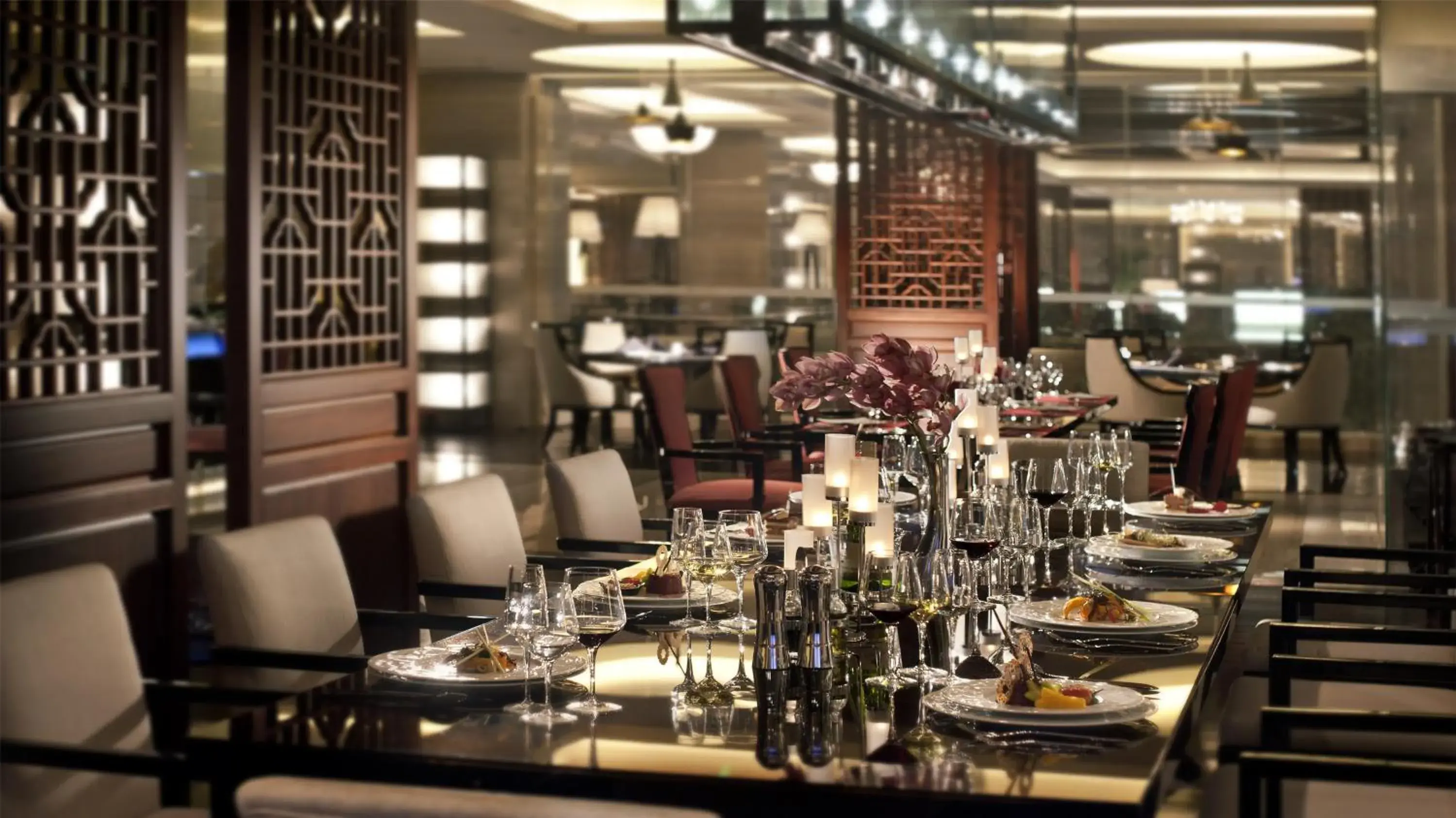 Restaurant/Places to Eat in Crowne Plaza Xi'an, an IHG Hotel