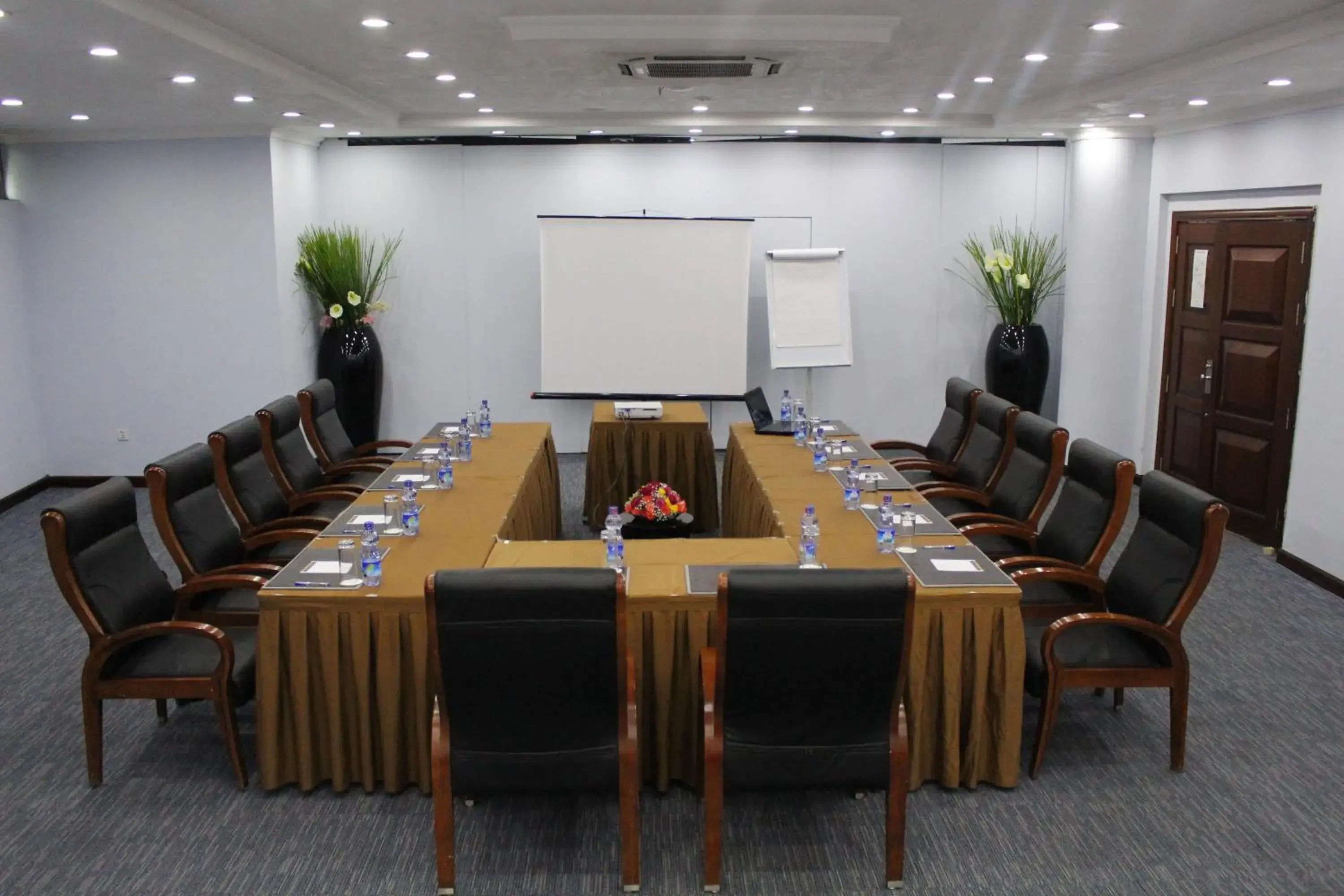 Meeting/conference room in Saro-Maria Hotel