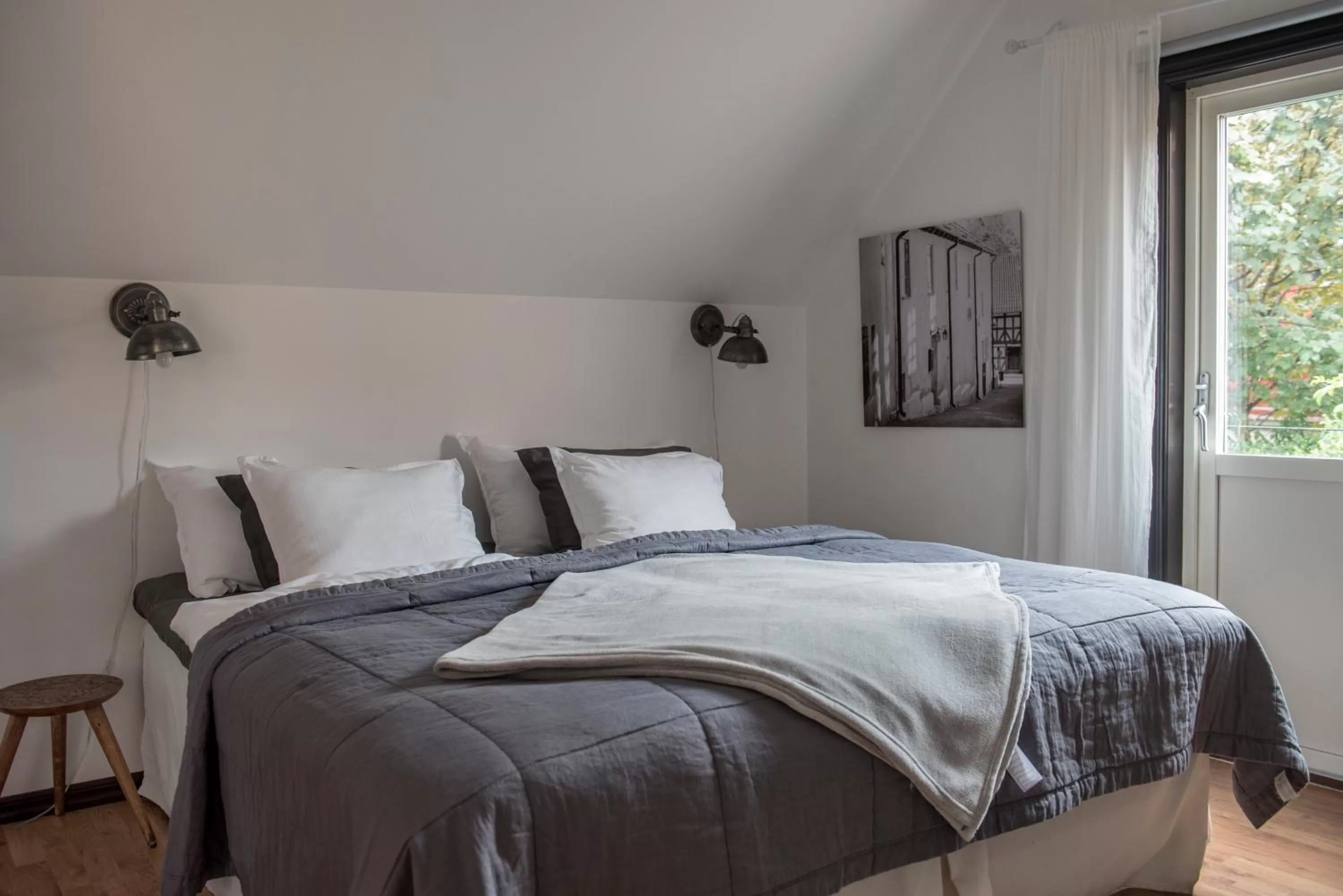 Day, Bed in Hotell Repet