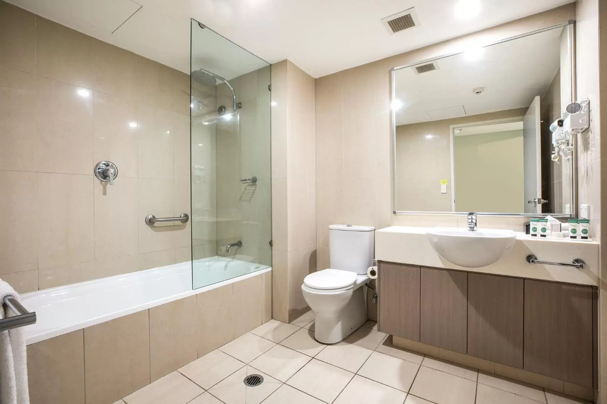 Bathroom in Narrabeen Sands Hotel by Nightcap Plus