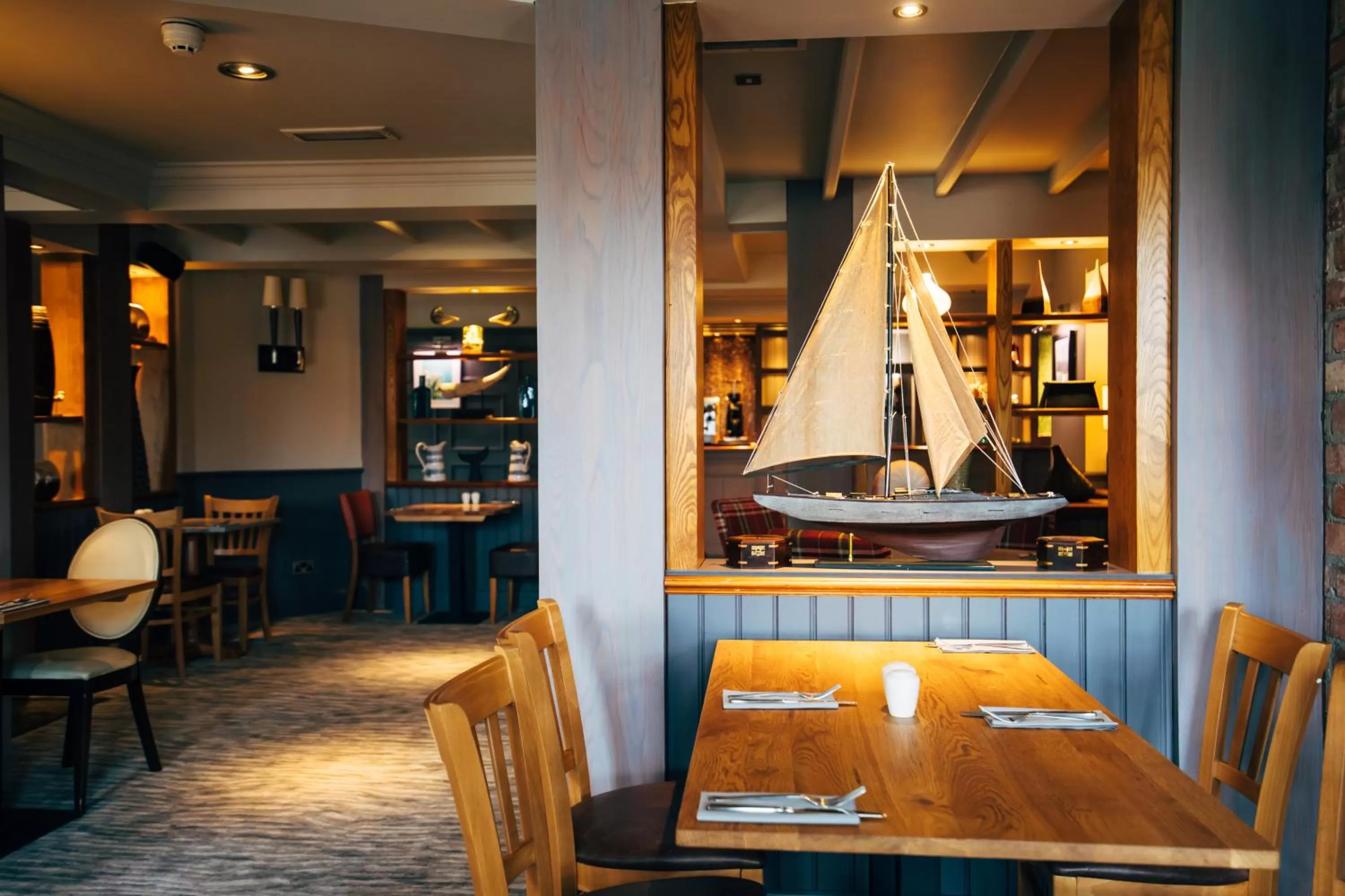 Restaurant/places to eat in ibis Coleraine Riverside