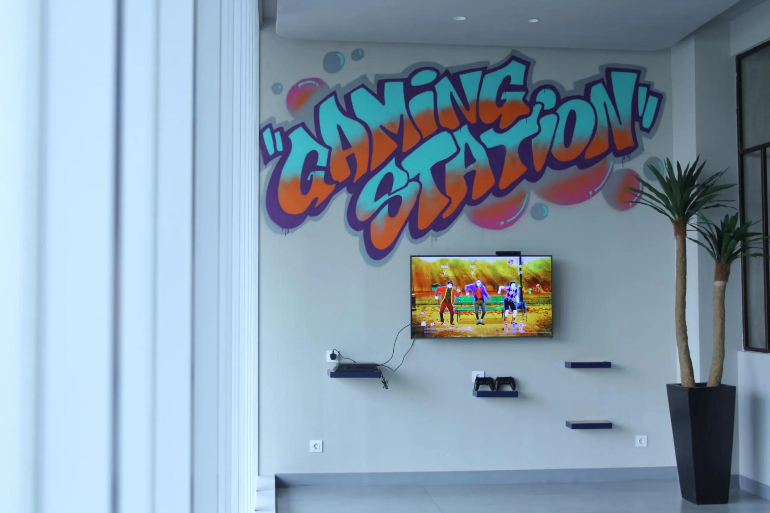 Decorative detail in Yello Hotel Jemursari