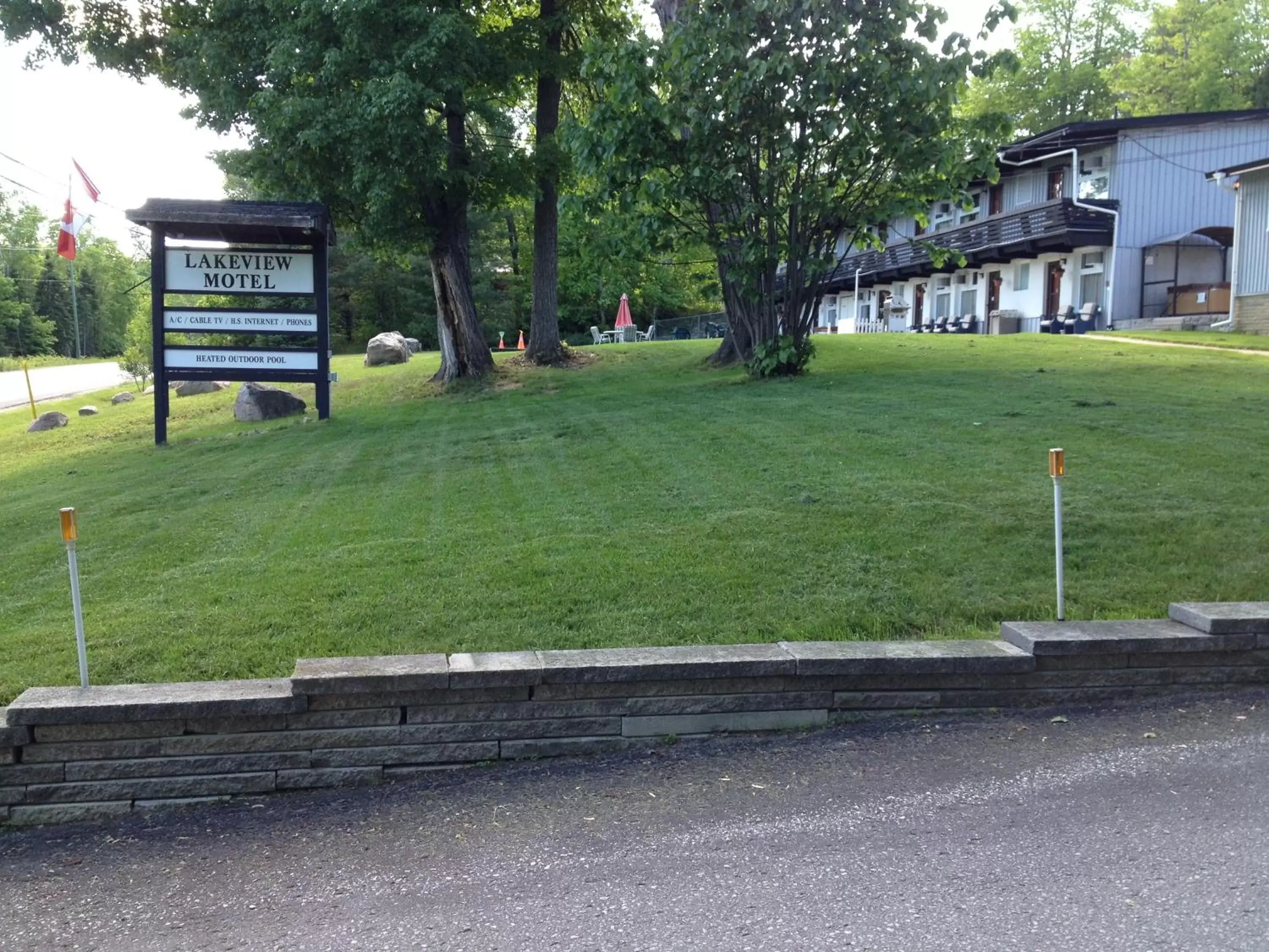 On site, Property Building in Lakeview Motel