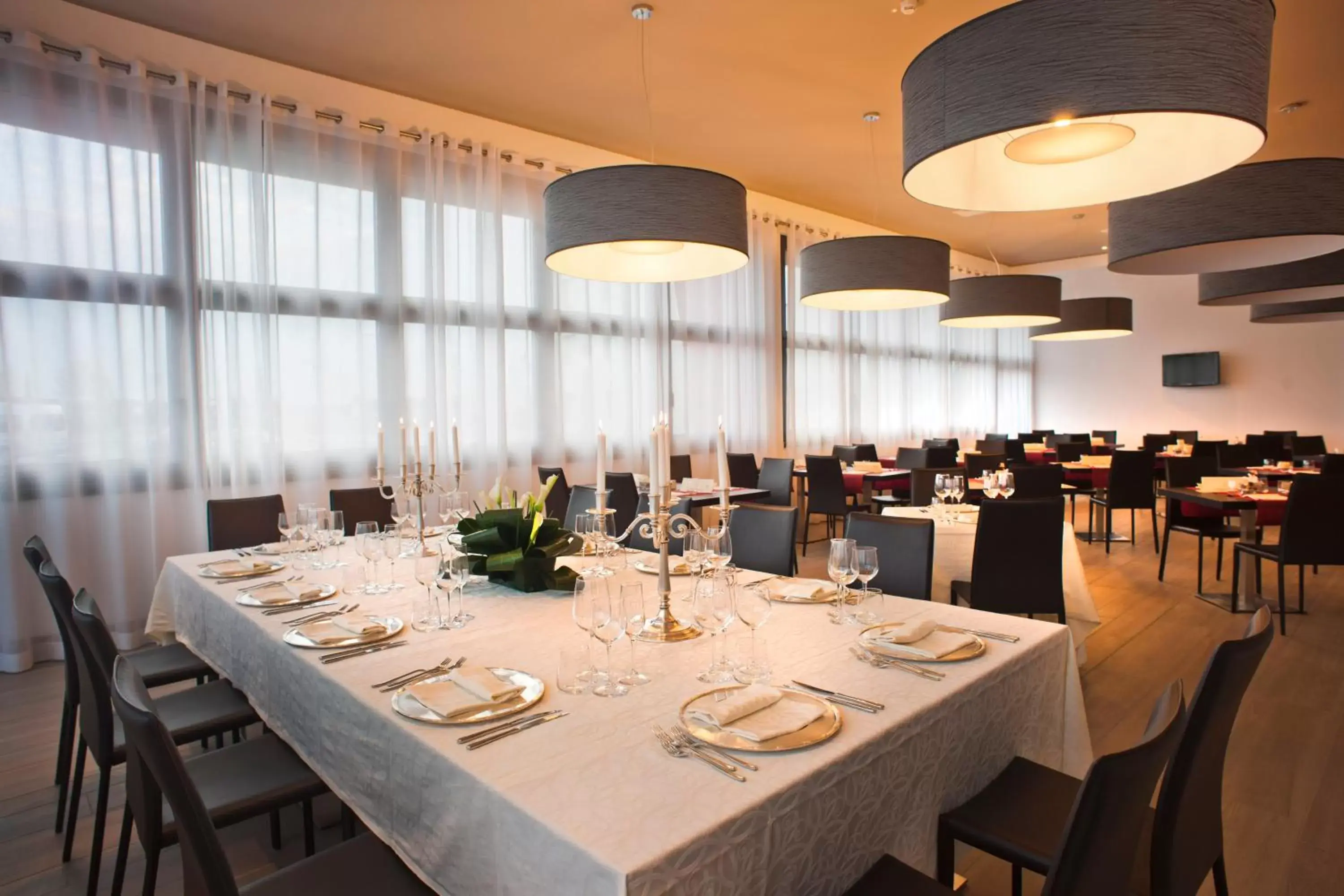 Restaurant/Places to Eat in DB Hotel Verona Airport And Congress