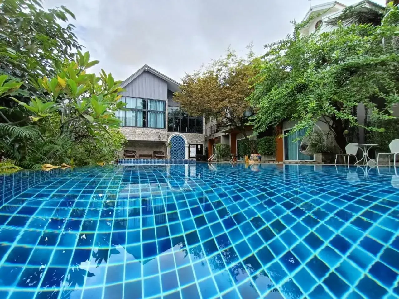 Swimming Pool in Aen Guy Boutique Hotel