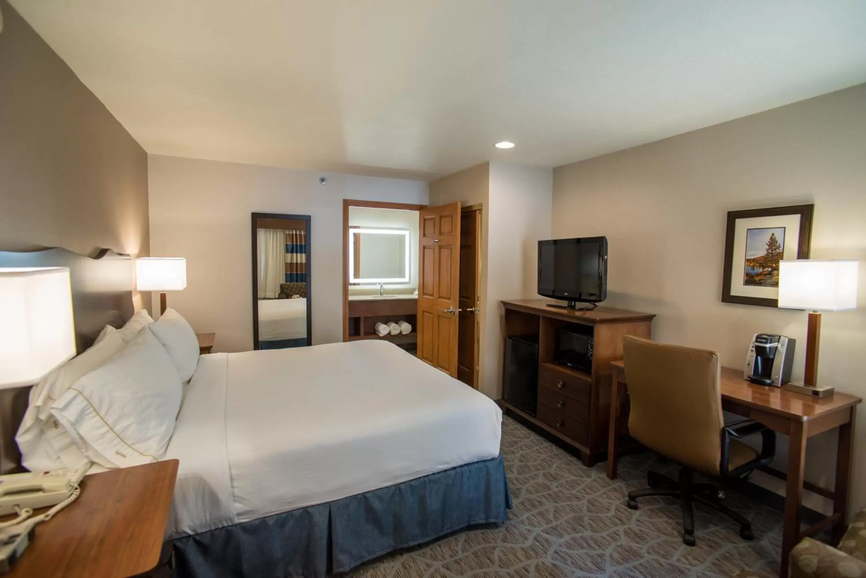 Photo of the whole room in Holiday Inn Express South Lake Tahoe, an IHG Hotel