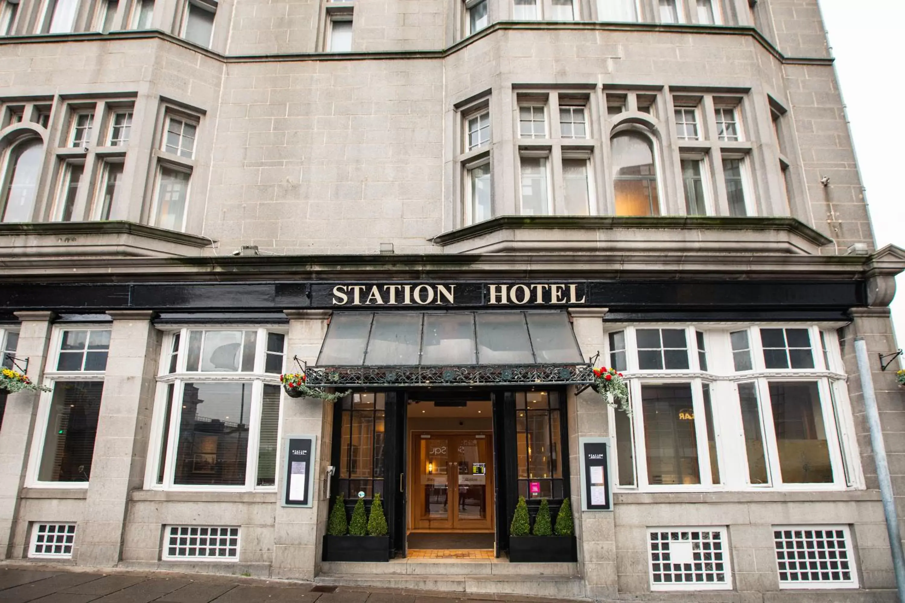 Facade/entrance in The Station Hotel