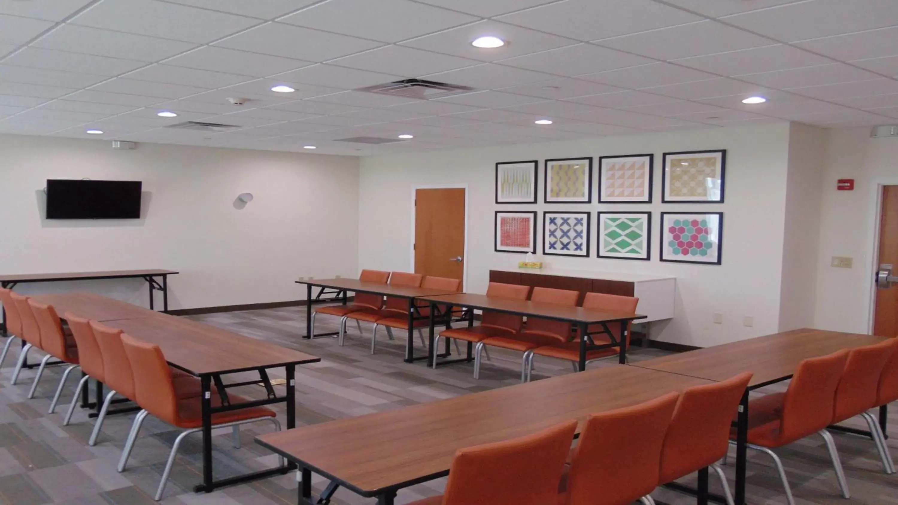 Meeting/conference room in Holiday Inn Express & Suites Boynton Beach East, an IHG Hotel