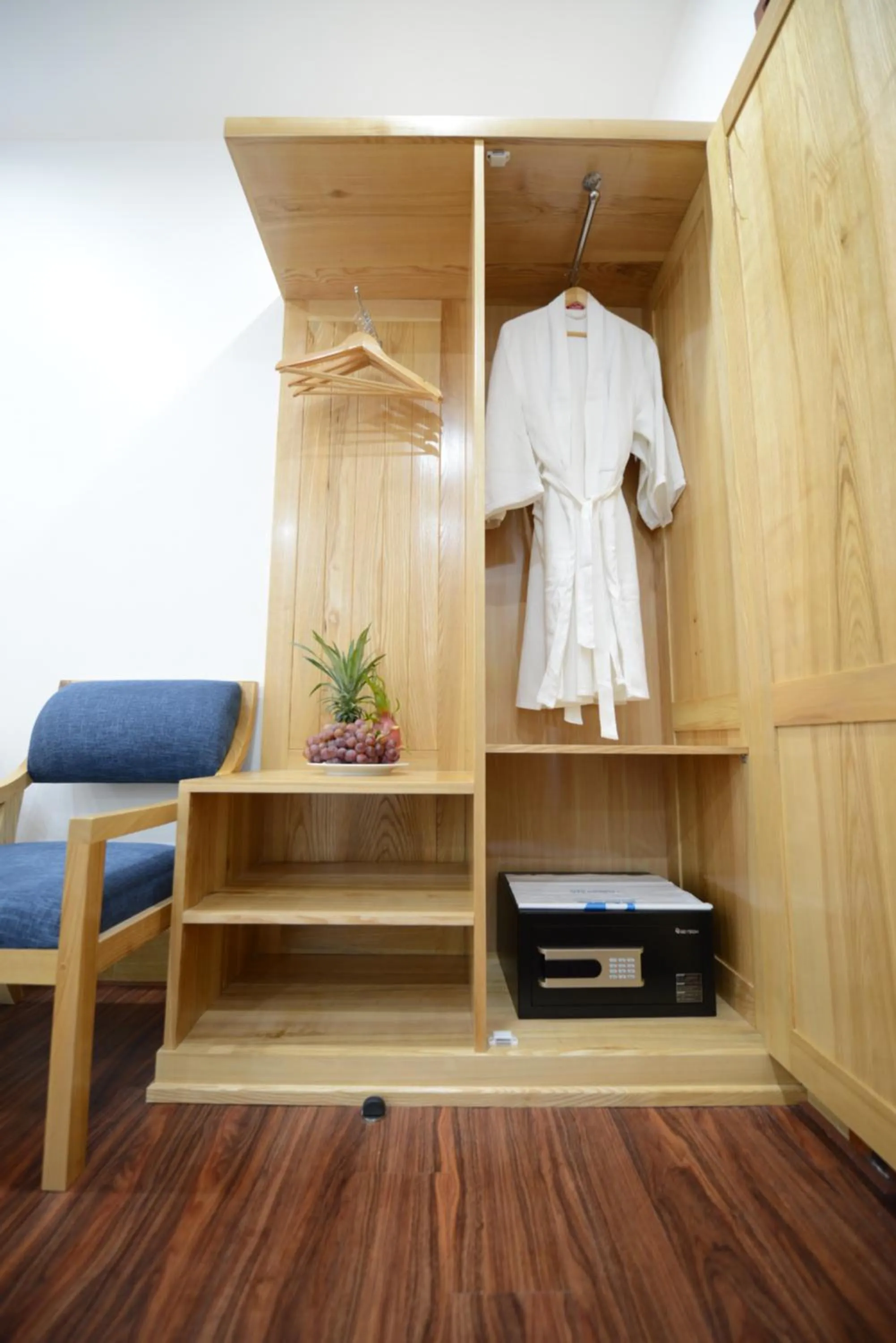 Blue Hanoi Inn City Hotel