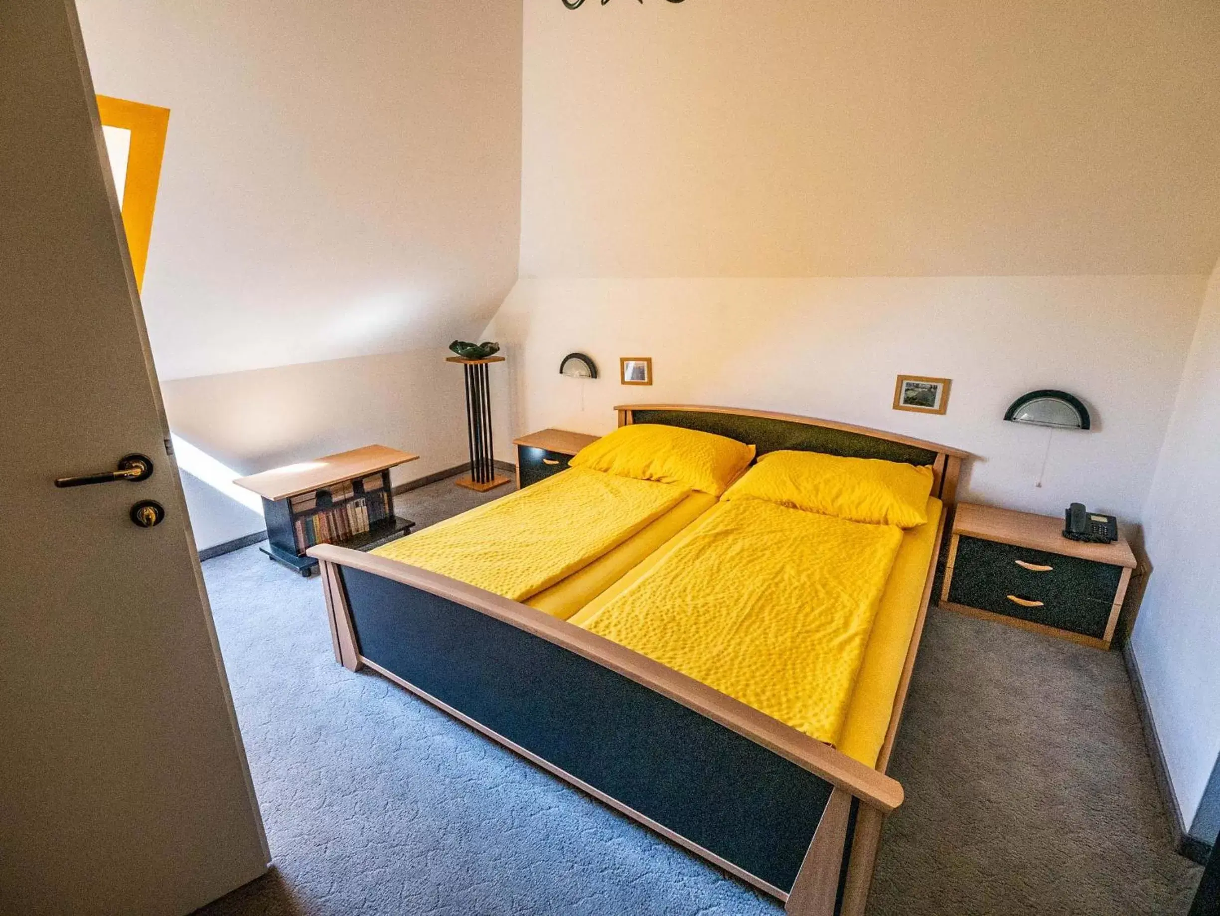 Double Room with Garden View - single occupancy in Gästehaus Pointner Double Room with Garden View - single occupancy in Gästehaus Pointner