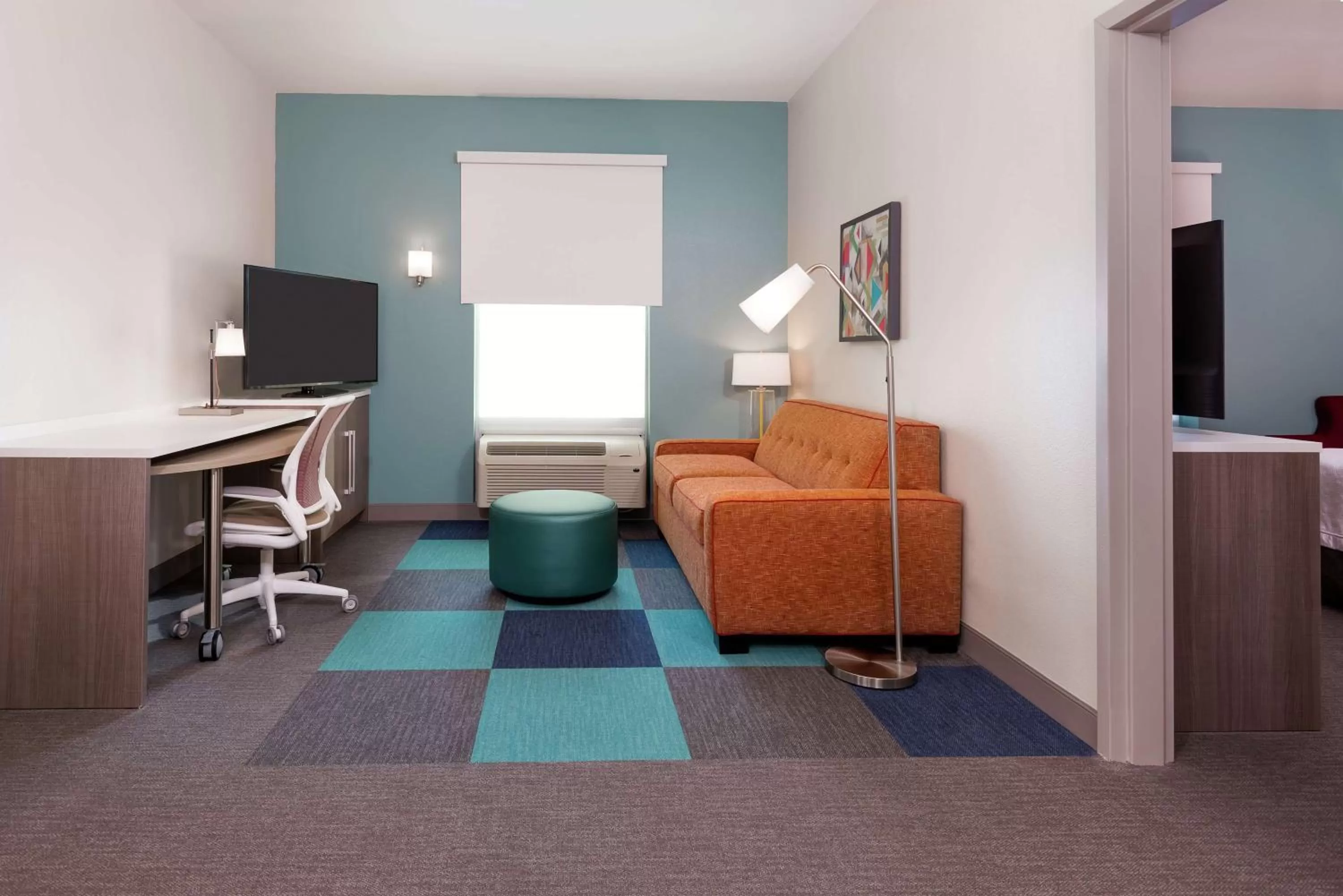 Bedroom in Home2 Suites By Hilton Orlando Near UCF