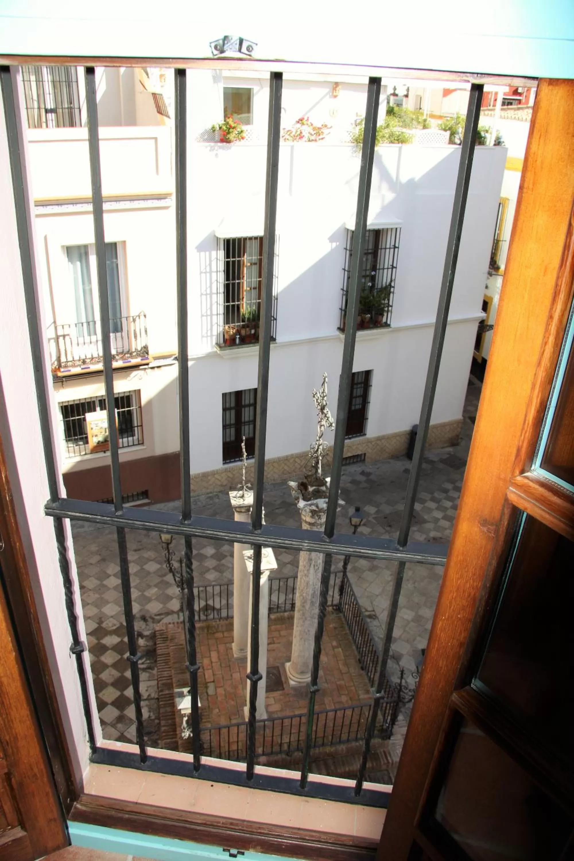 Street view, Balcony/Terrace in Hotel Patio de las Cruces