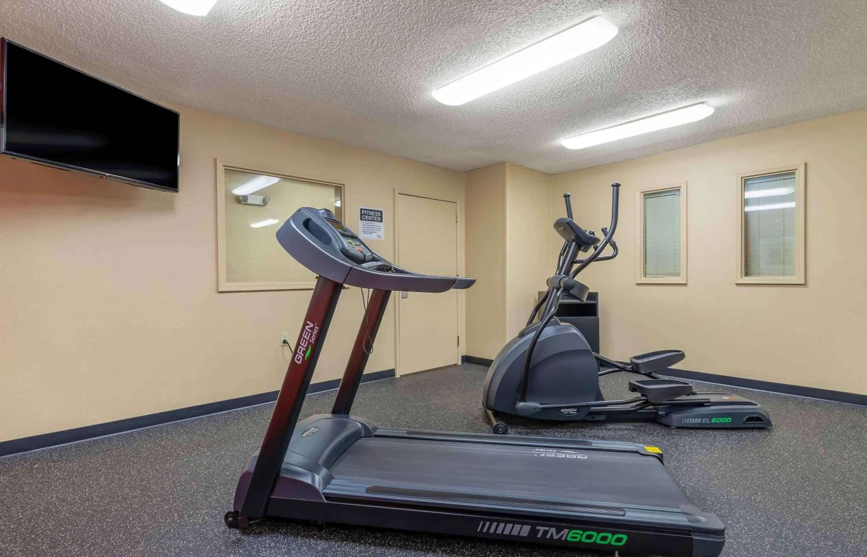Fitness centre/facilities in Extended Stay America Suites - Tulsa - Midtown Fitness centre/facilities in Extended Stay America Suites - Tulsa - Midtown