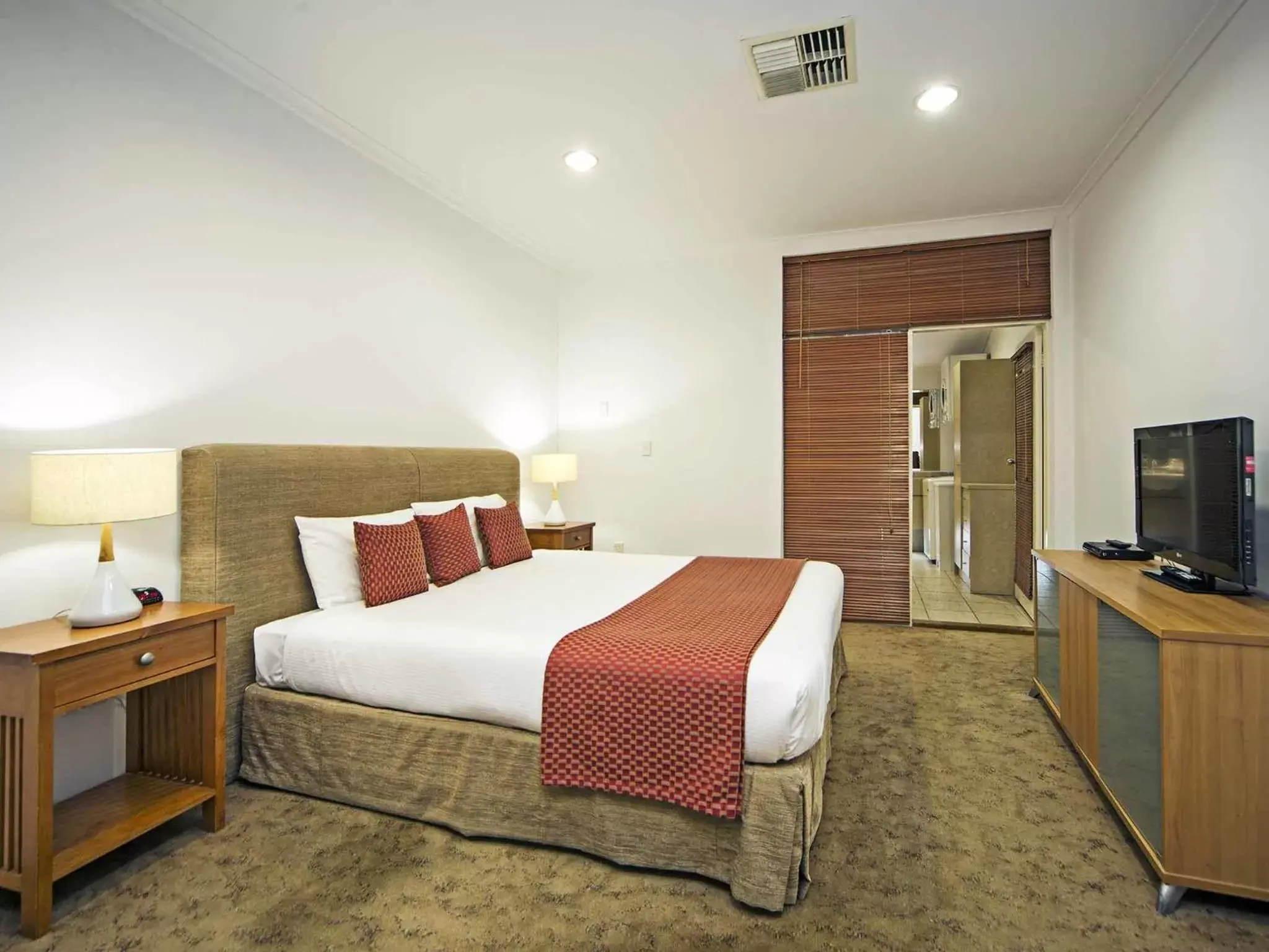 Shower, Bed in Comfort Inn & Suites Sombrero