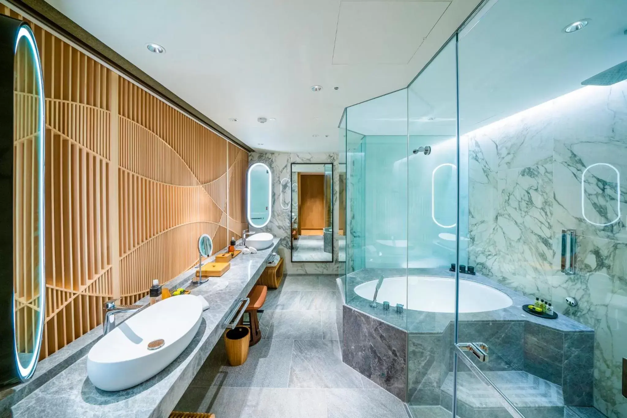 Photo of the whole room, Bathroom in ANA InterContinental Beppu Resort & Spa, an IHG Hotel