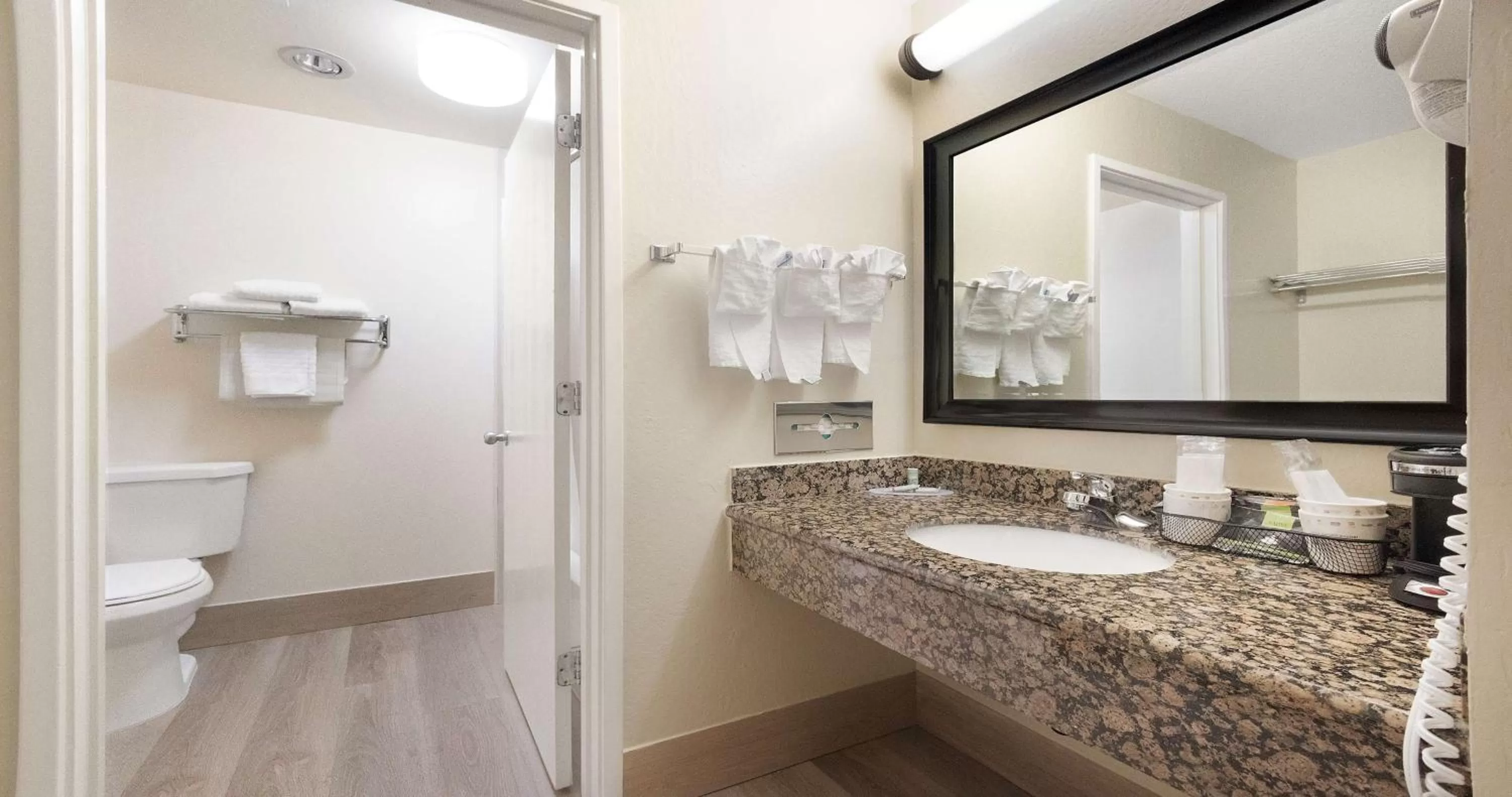 Bathroom in Best Western Amador Inn