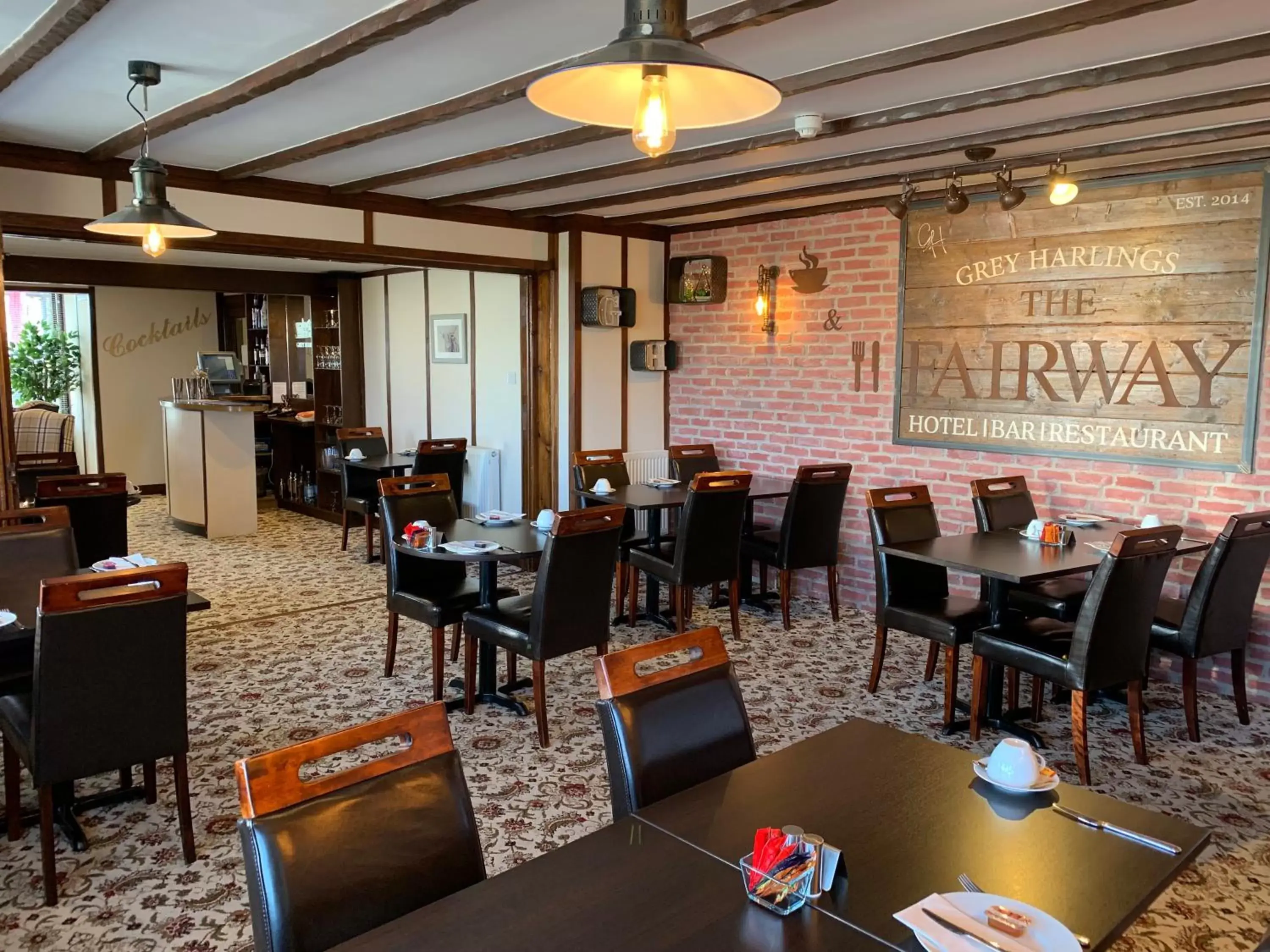Restaurant/Places to Eat in Grey Harlings Hotel