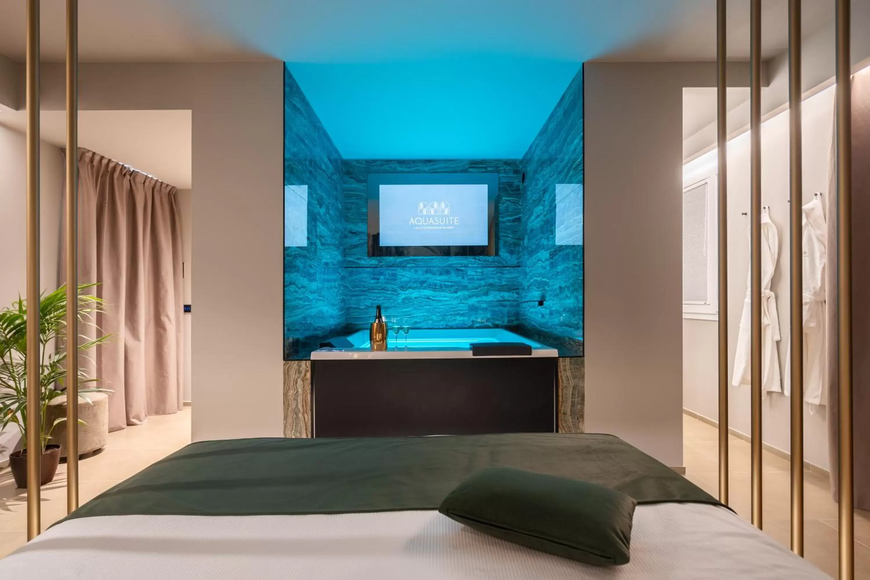 TV and multimedia, Bed in Aquasuite