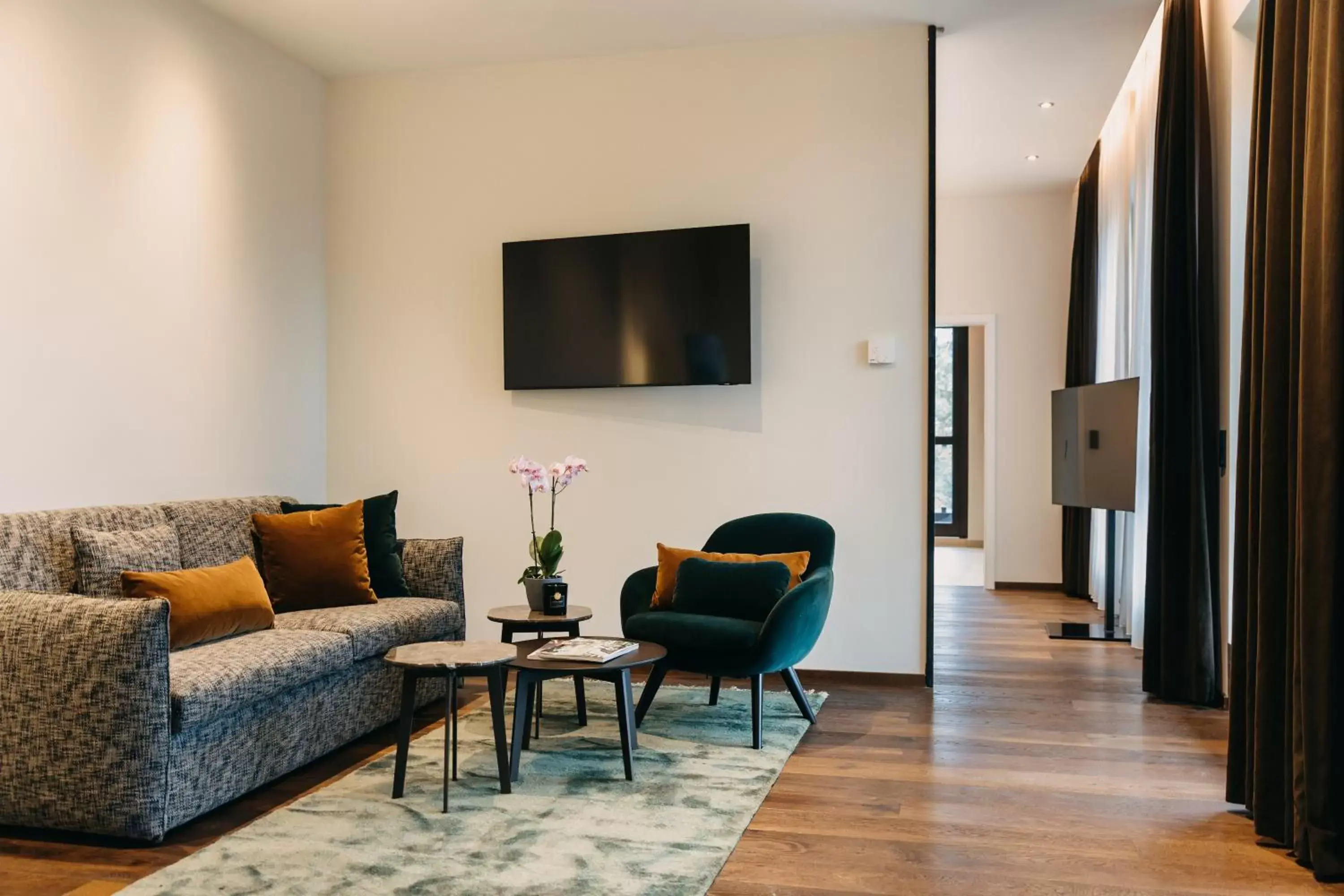 Living room, Seating Area in Hotel Forsthaus Nürnberg Fürth