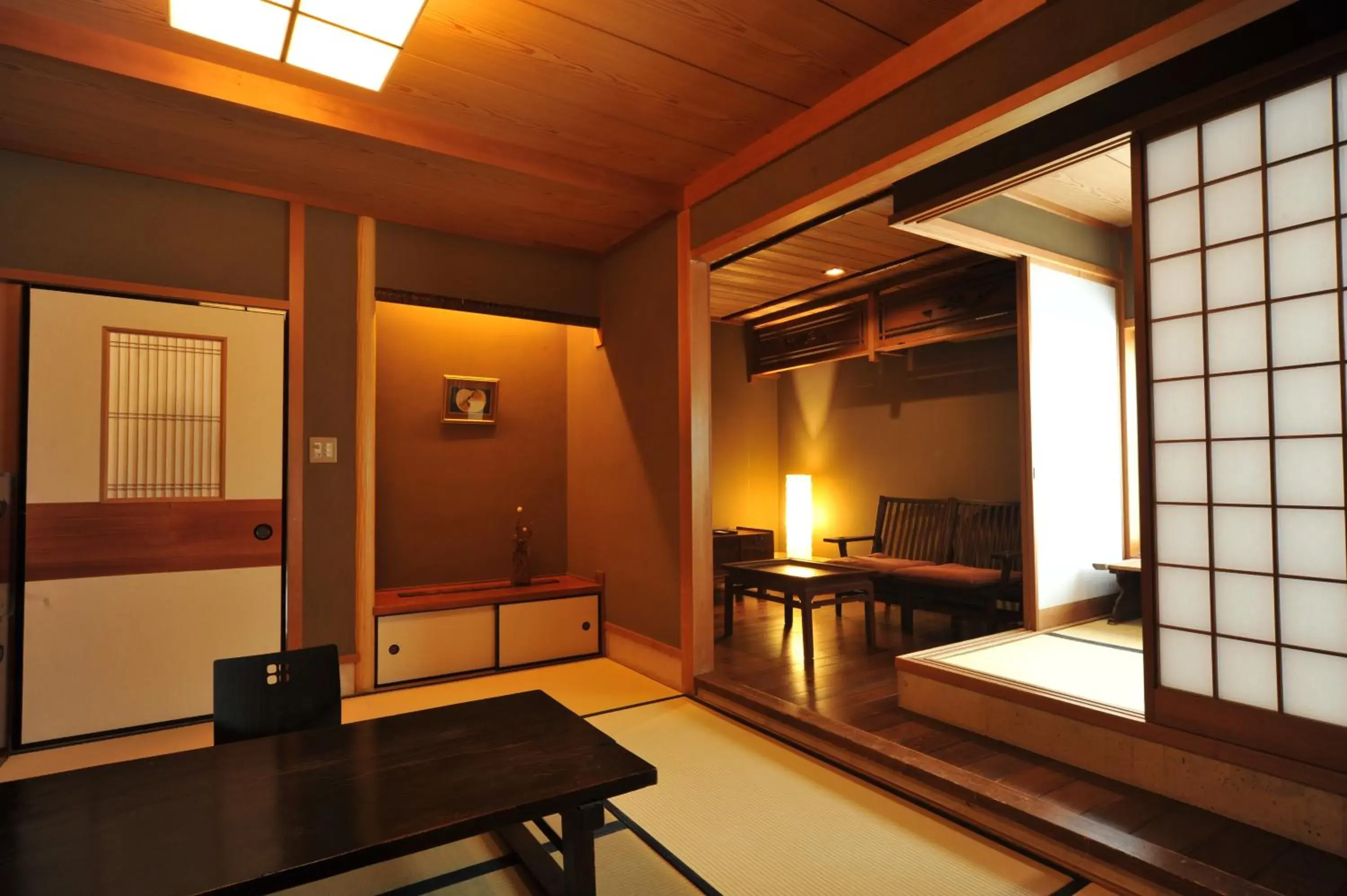 Photo of the whole room, Seating Area in Yuzuya Ryokan