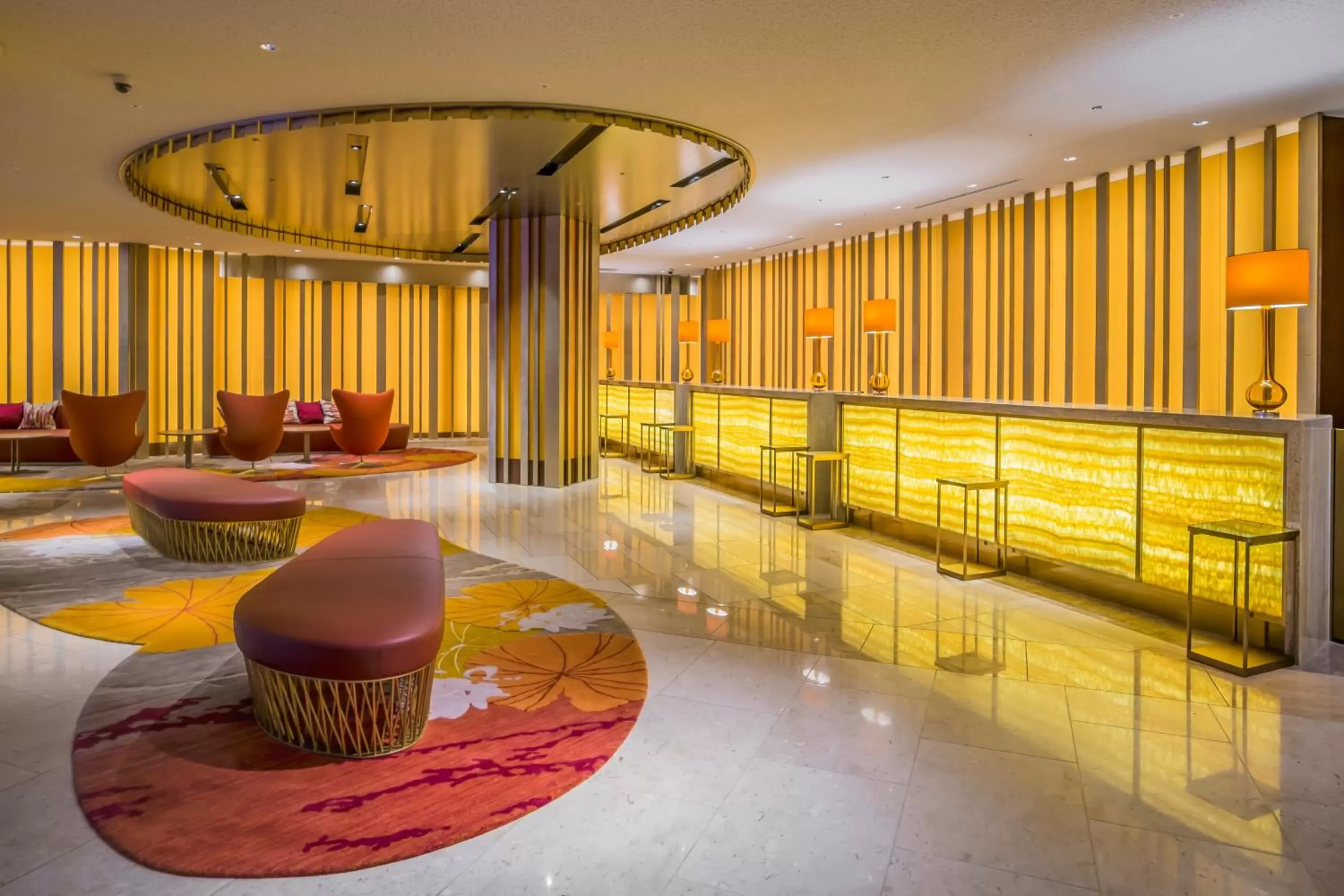 Lobby or reception, Lounge/Bar in Sheraton Grande Ocean Resort