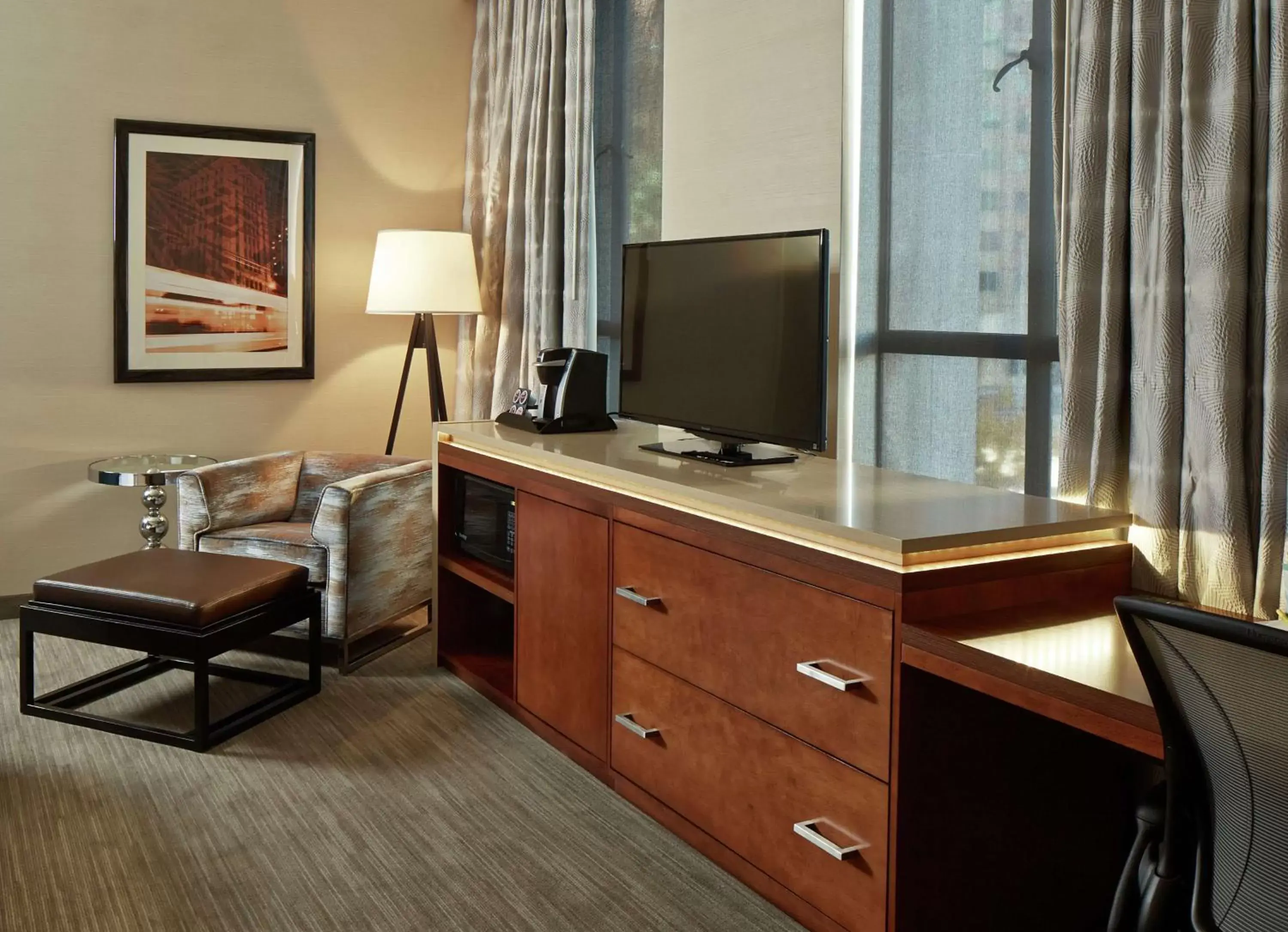 Bedroom in Hilton Garden Inn Phoenix Downtown Bedroom in Hilton Garden Inn Phoenix Downtown