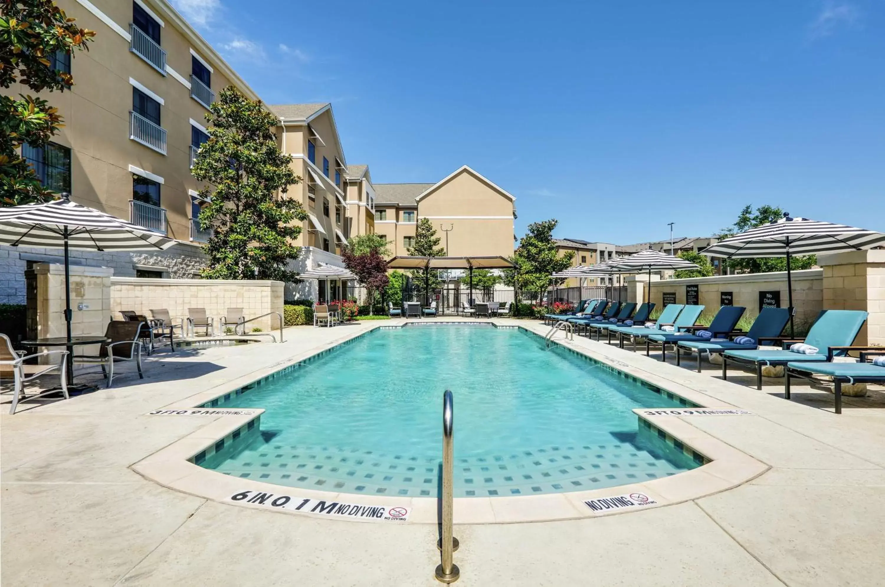 Pool view, Swimming Pool in Homewood Suites by Hilton Dallas/Allen