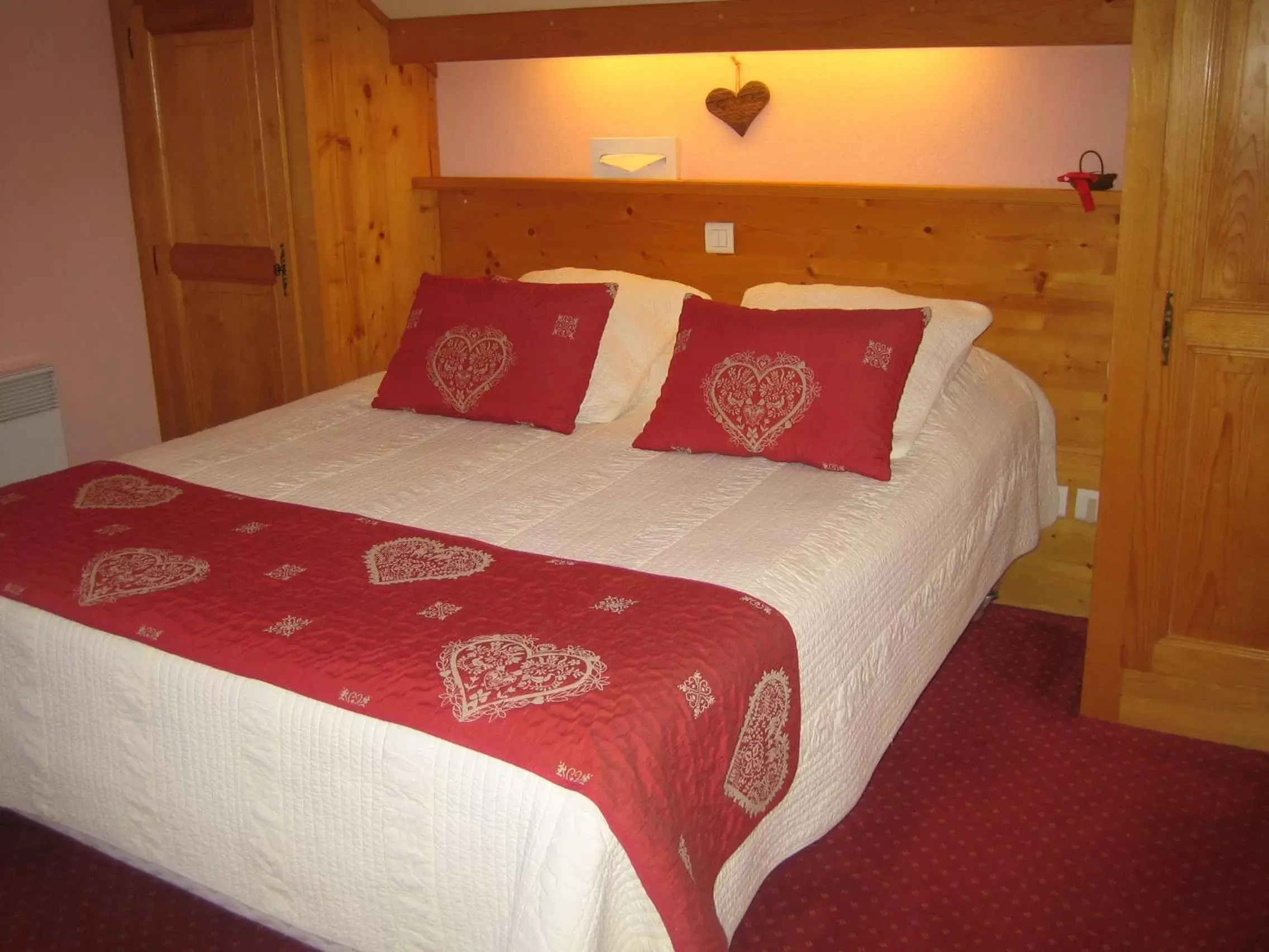 Bed in Chalet Hotel Régina