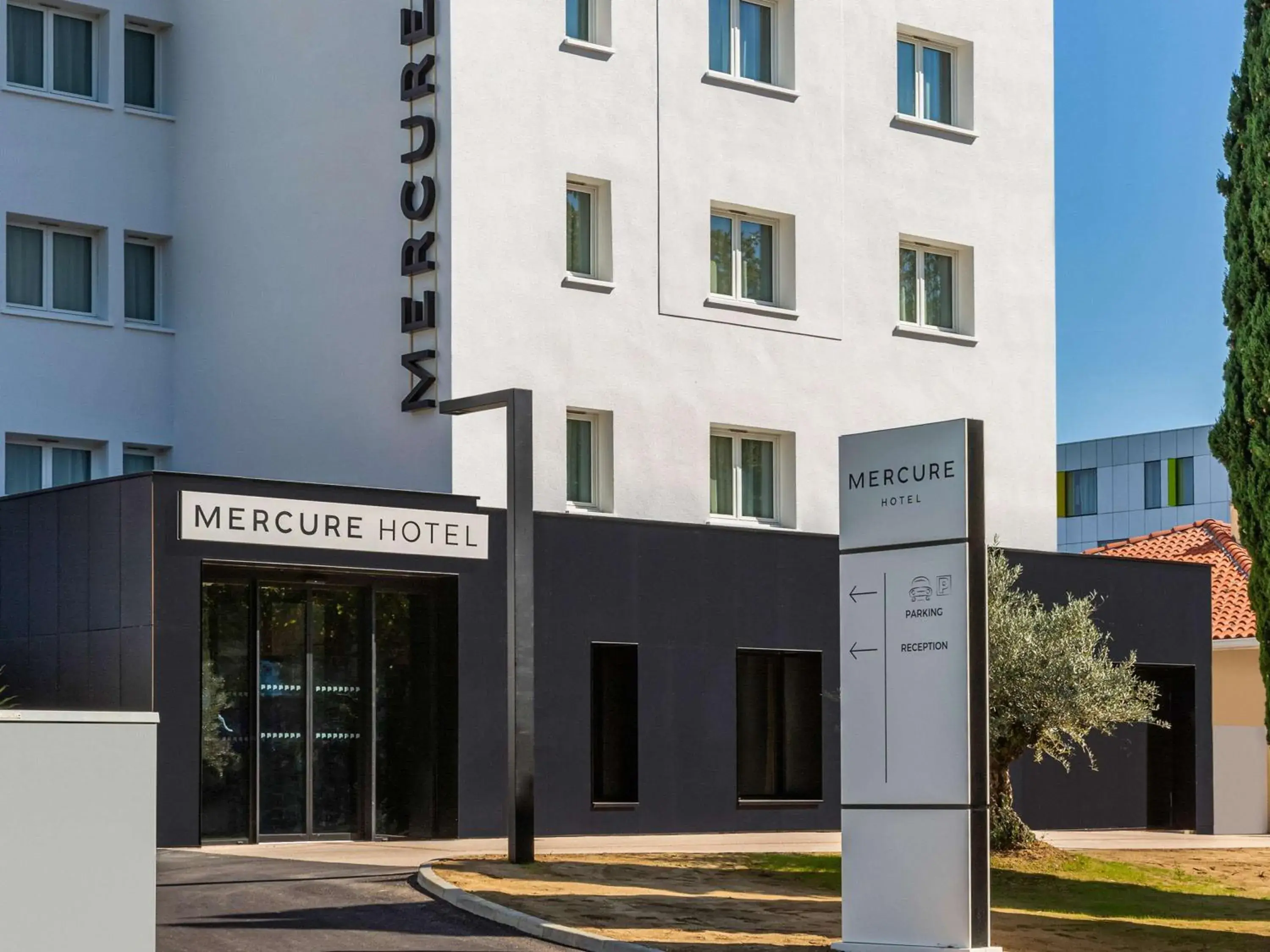 Property Building in Mercure Toulouse Aeroport Blagnac