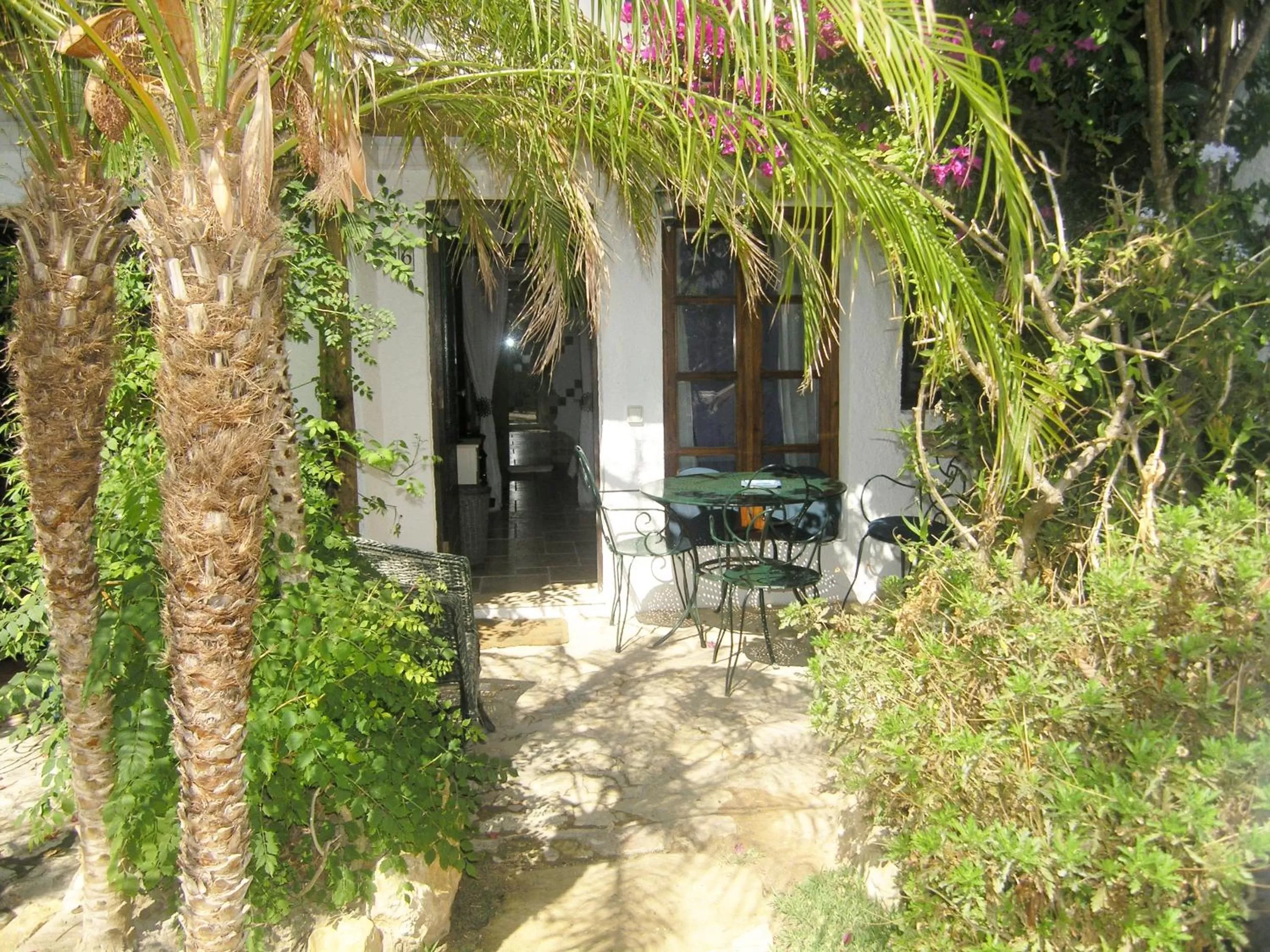 Garden in Uma Casa a Beira Sol