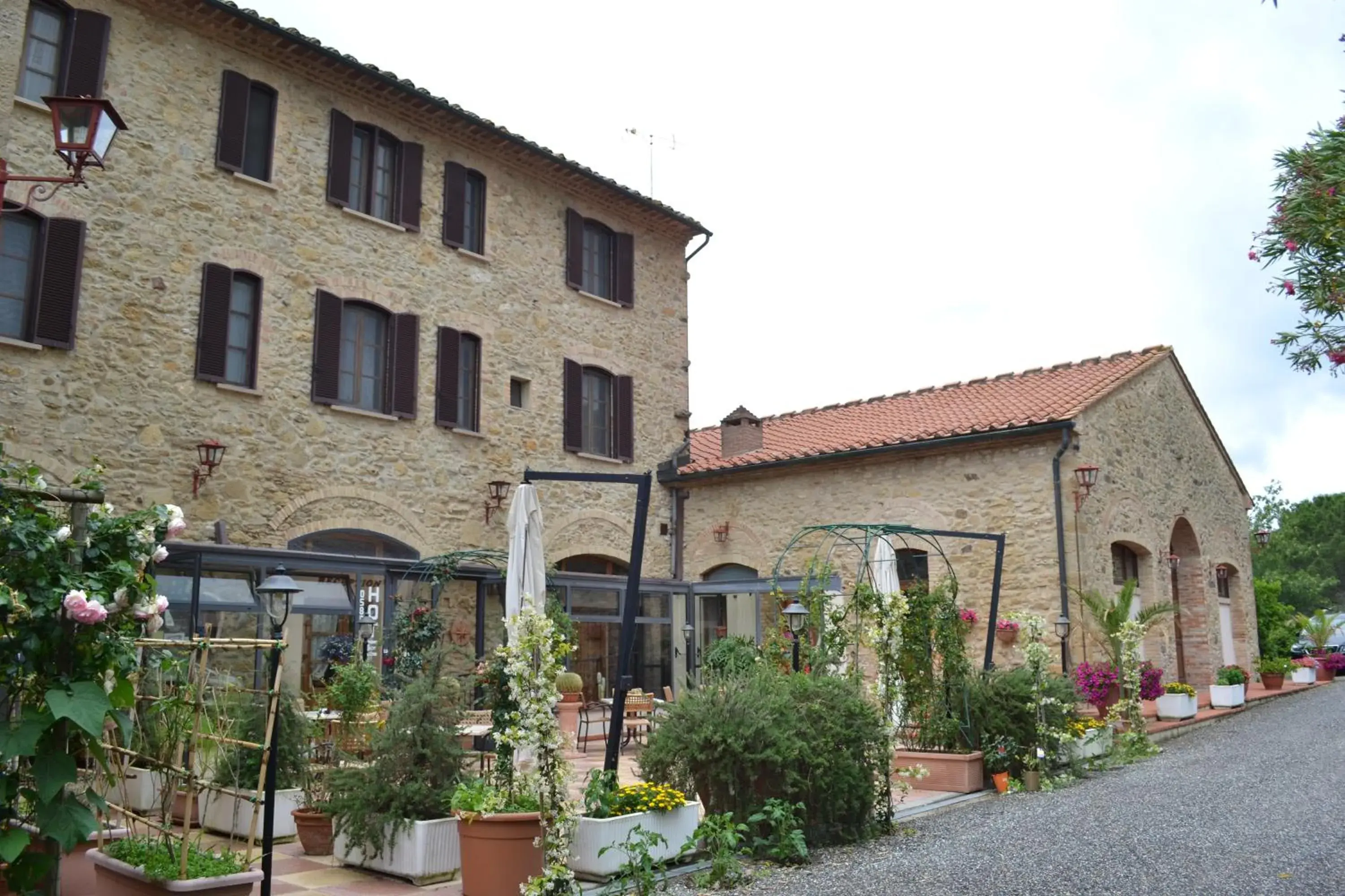 Property building, Garden in Il Vecchio Mulino