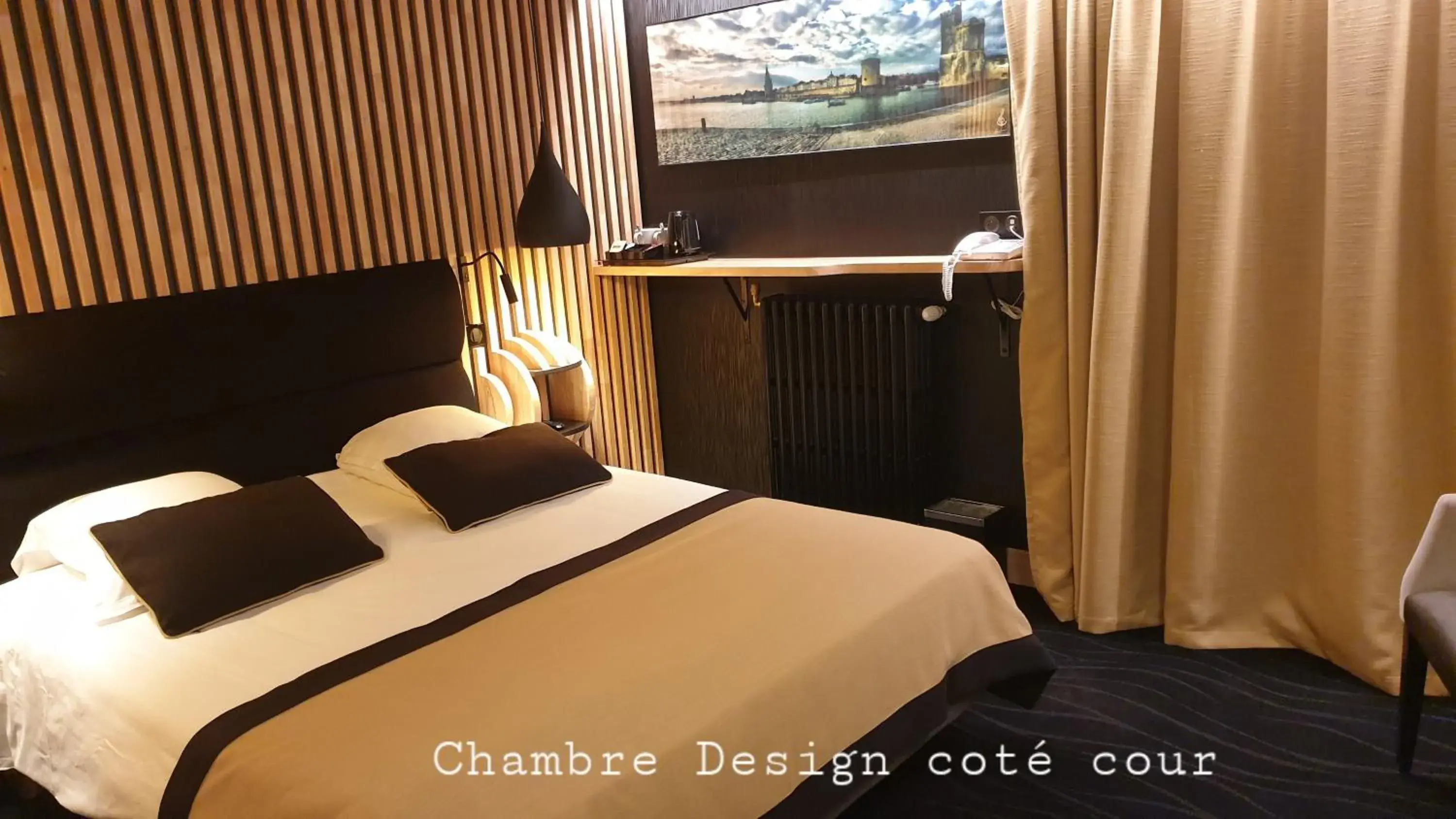 Bedroom, Bed in Hotel les Brises